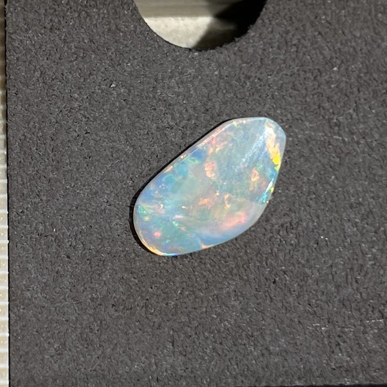 Crystal Opal freeform 2ct
