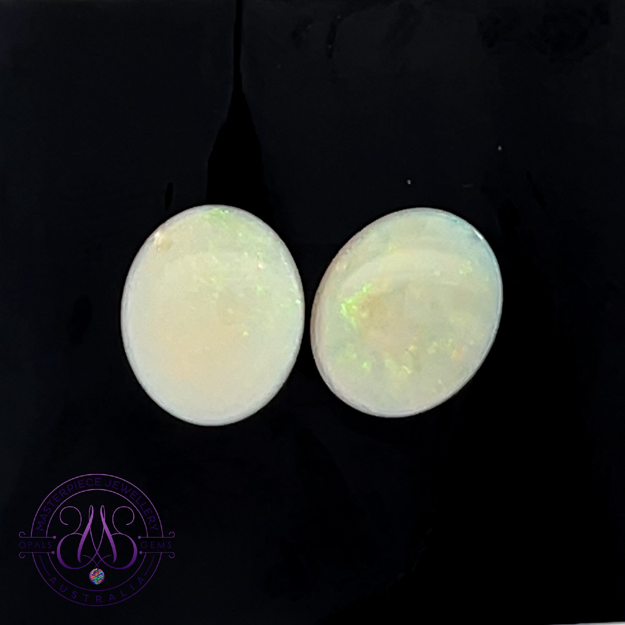 Pair of White Opals5.7ct Oval shape