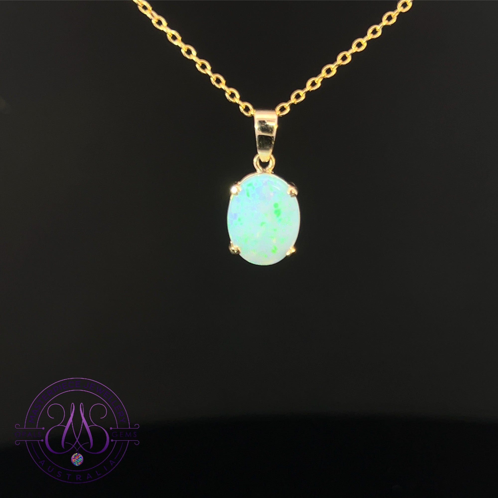 14kt Yellow Gold Classic 10x8mm Crystal Opal pendant