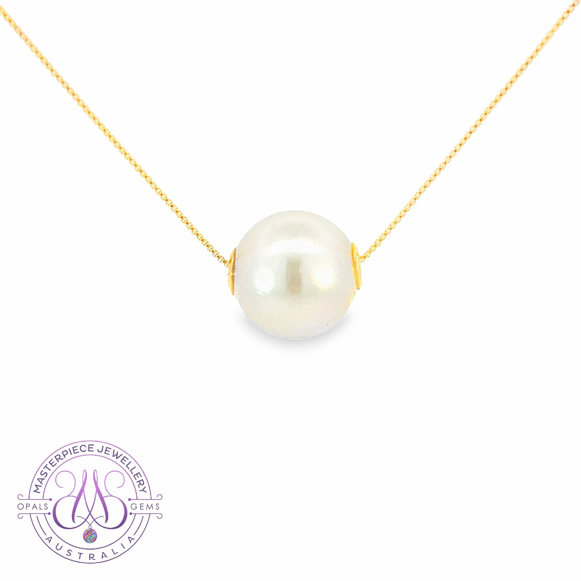 18kt Yellow Gold single Akoya Pearl 8.5-9mm necklace