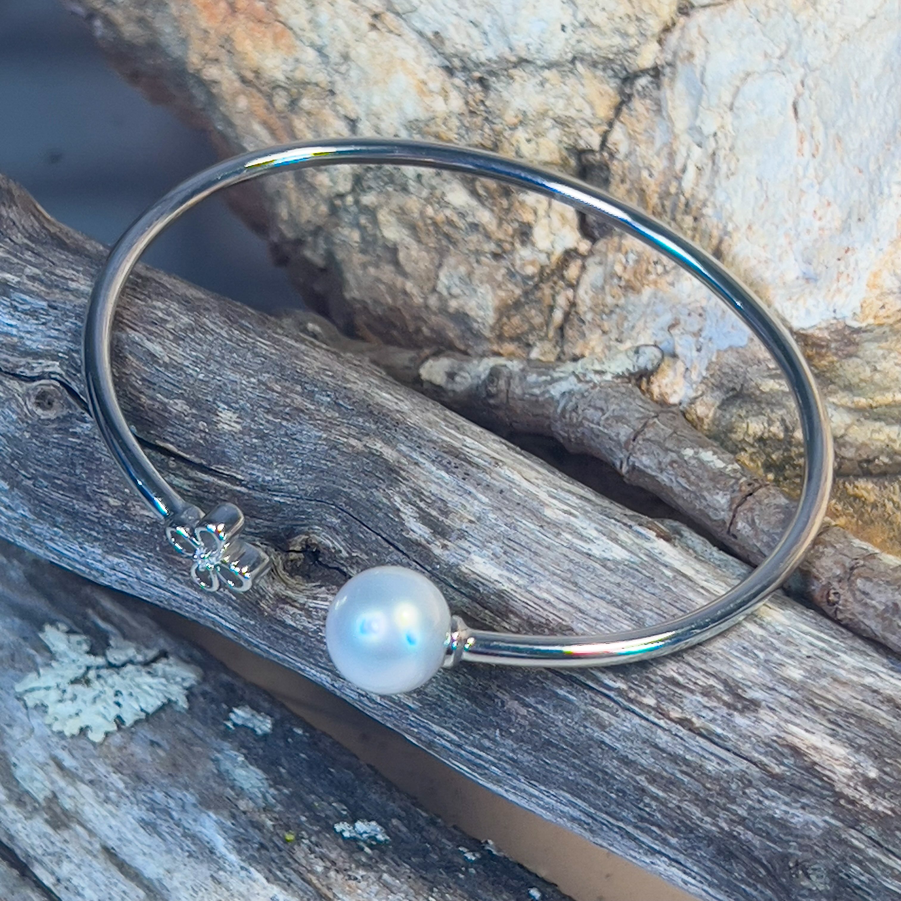 Sterling Silver bangle 9mm South Sea Pearl open design - Masterpiece Jewellery Opal & Gems Sydney Australia | Online Shop