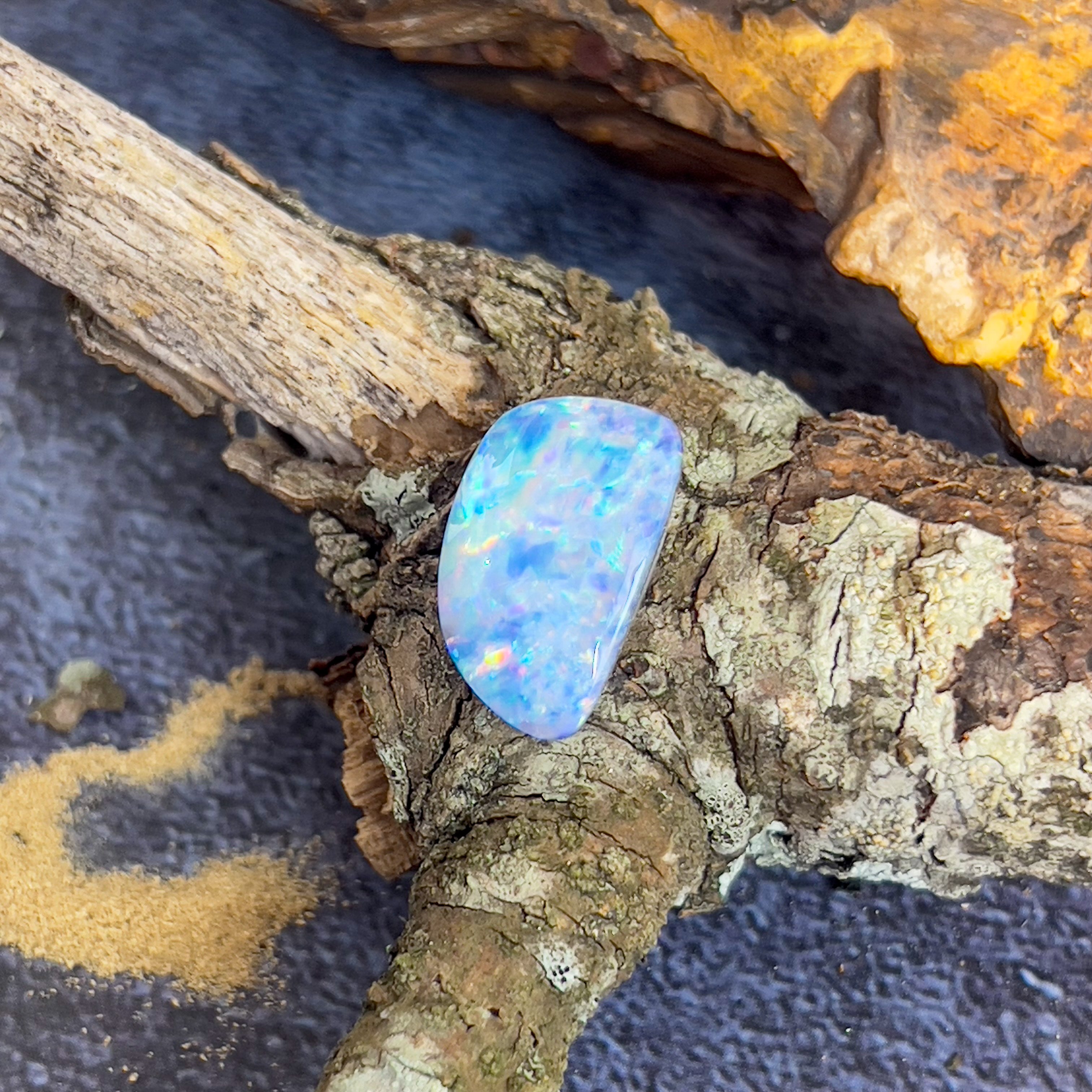 Loose Opal doublet 4.8ct - Masterpiece Jewellery Opal & Gems Sydney Australia | Online Shop
