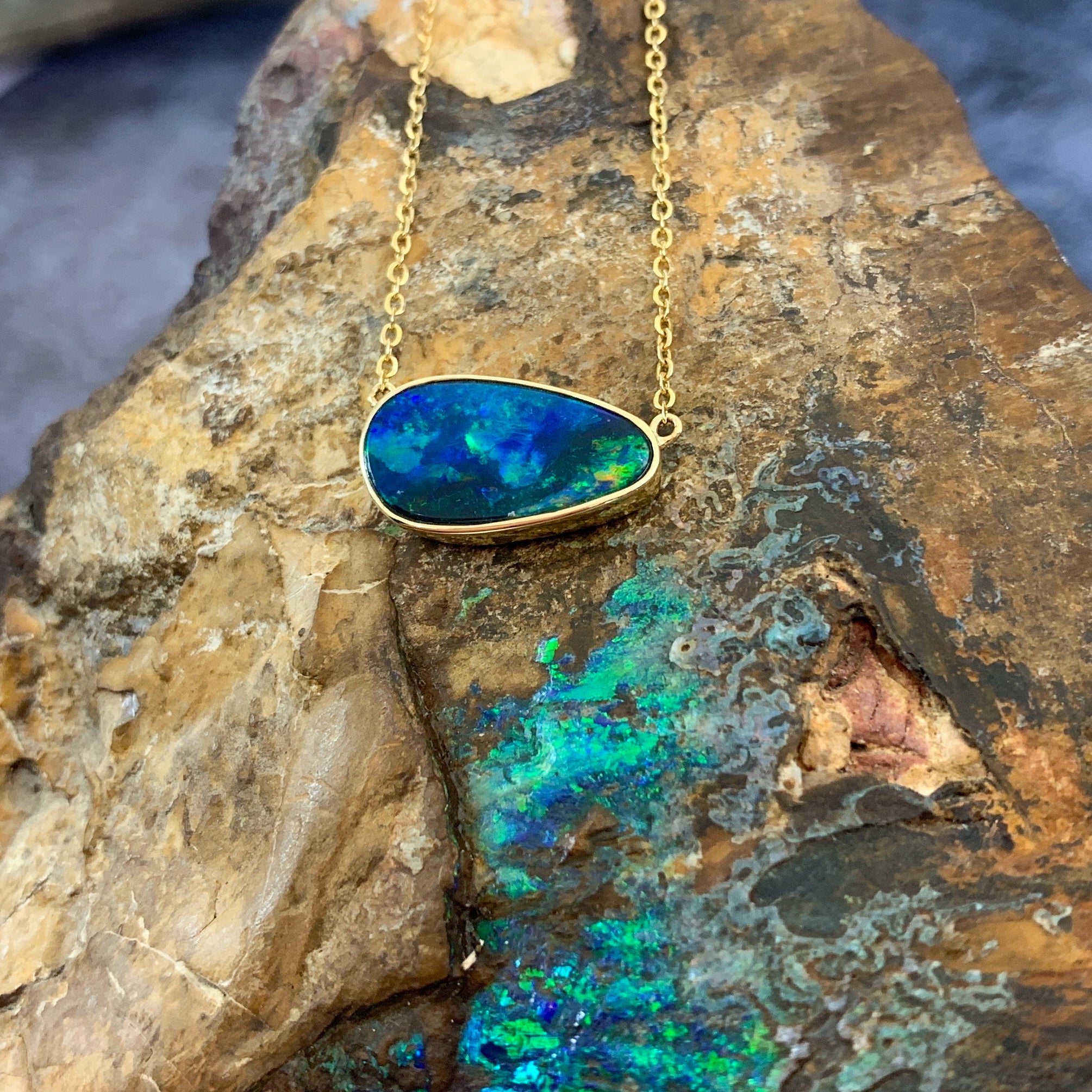 14kt Yellow Gold Opal solitaire necklace - Masterpiece Jewellery Opal & Gems Sydney Australia | Online Shop