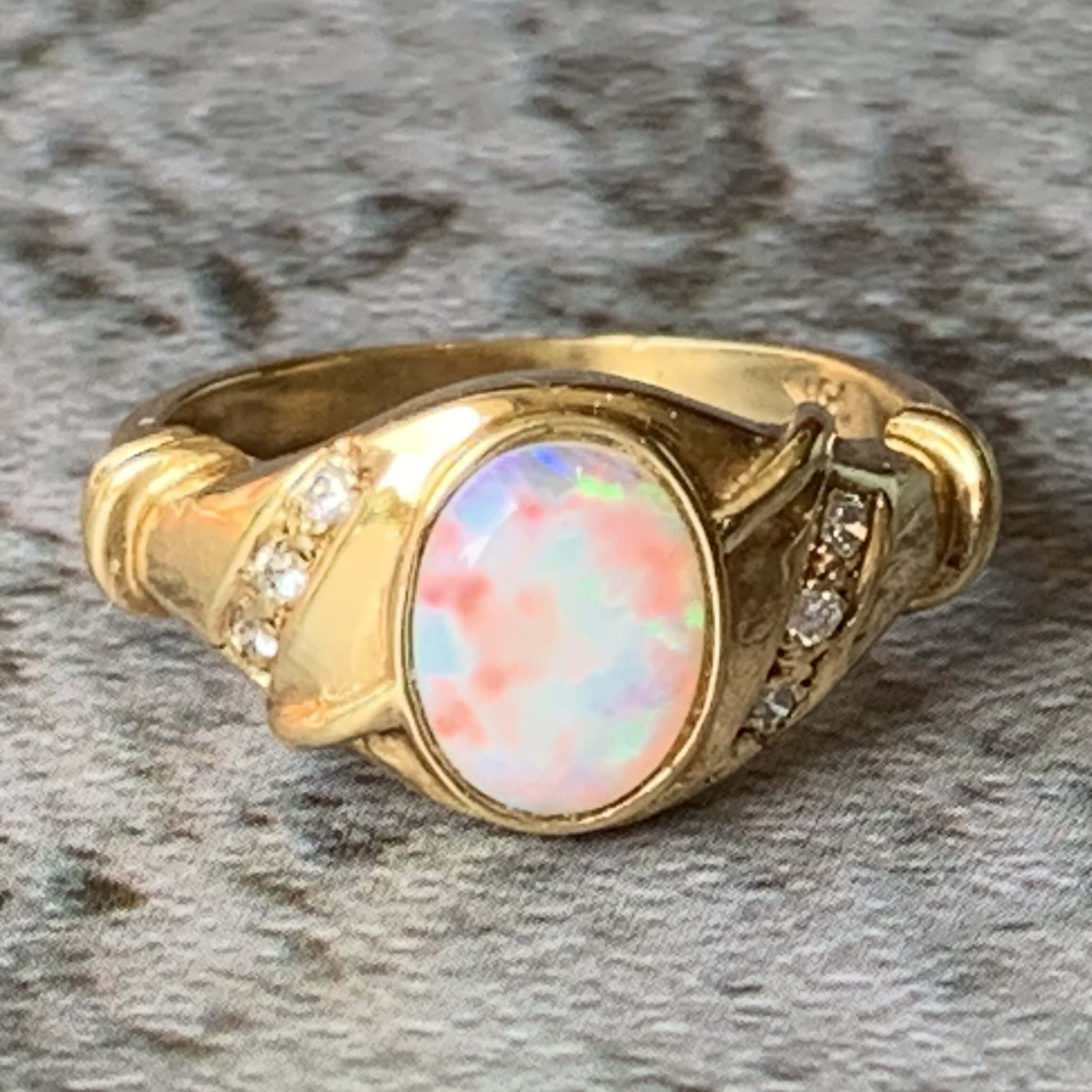 18kt Yellow Gold Fire Opal and Diamond ring - Masterpiece Jewellery Opal & Gems Sydney Australia | Online Shop