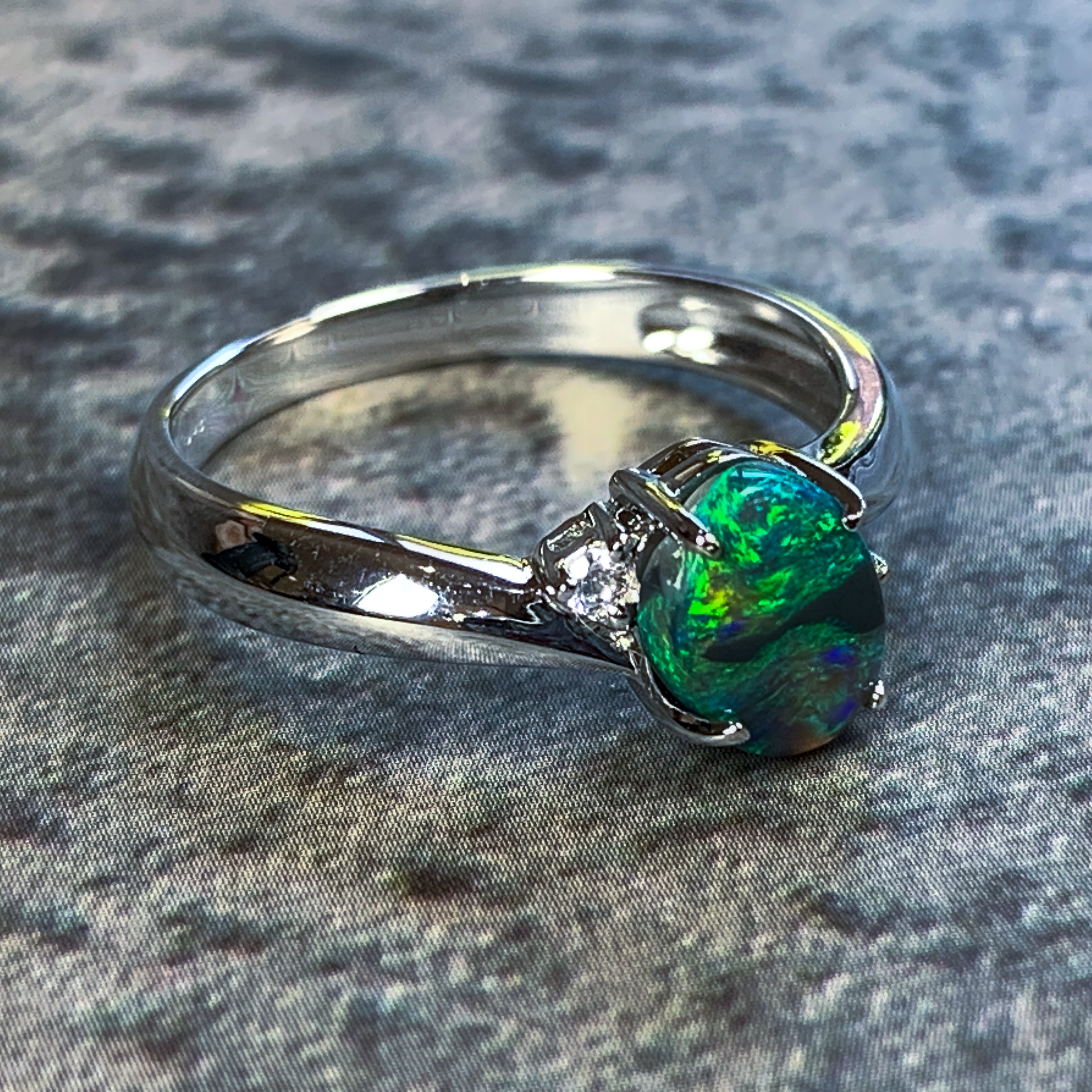 Sterling Silver Black Opal 7.8x5.7mm - Masterpiece Jewellery Opal & Gems Sydney Australia | Online Shop