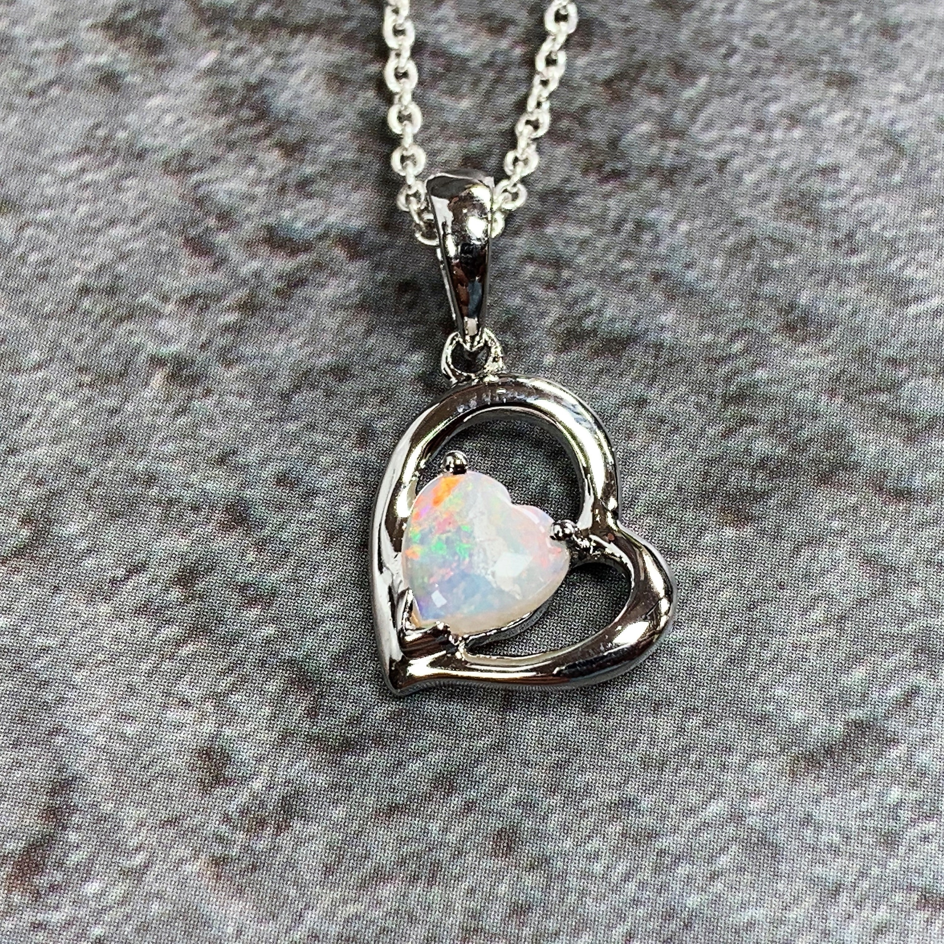 Silver heart cute pendant - Masterpiece Jewellery Opal & Gems Sydney Australia | Online Shop