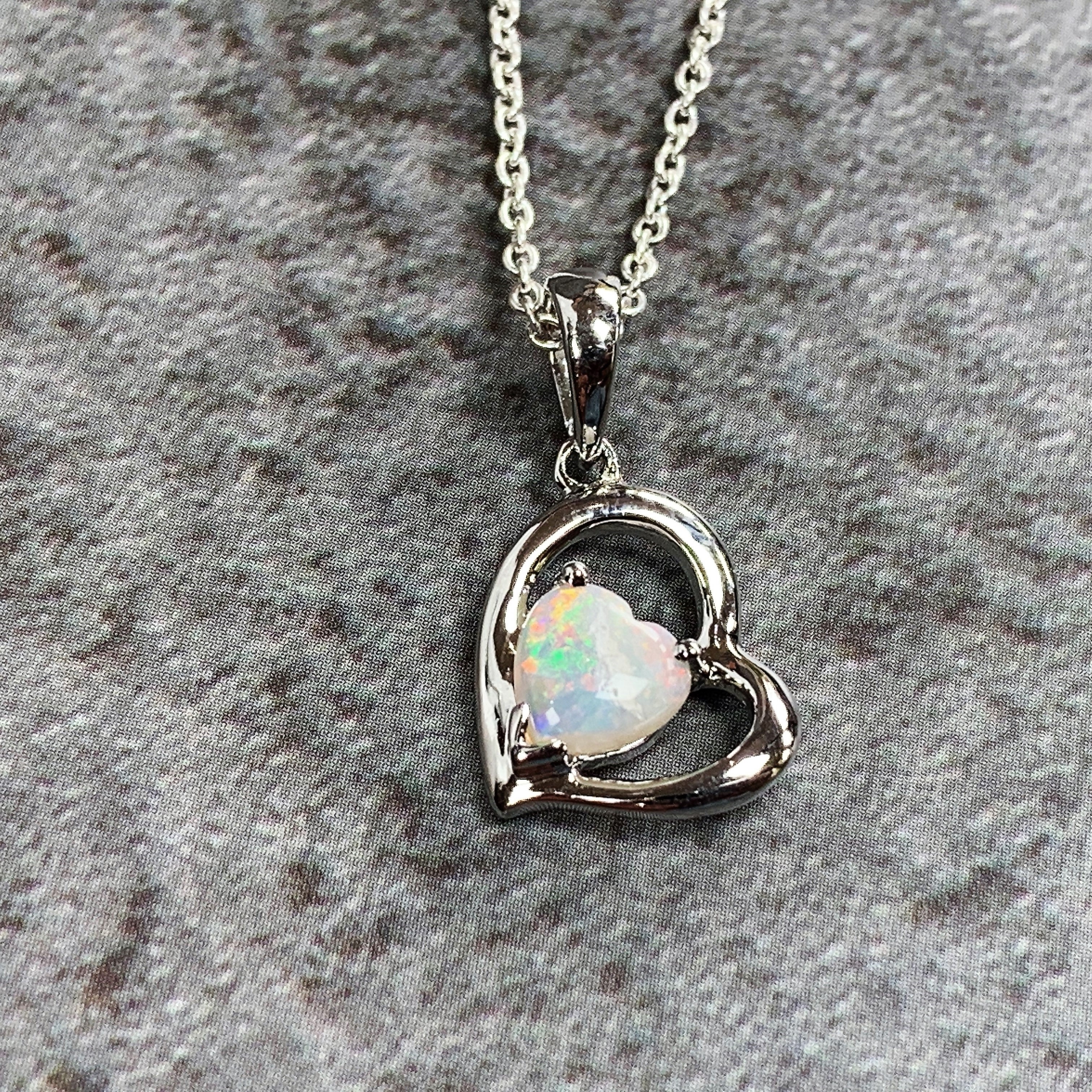 Silver heart cute pendant - Masterpiece Jewellery Opal & Gems Sydney Australia | Online Shop