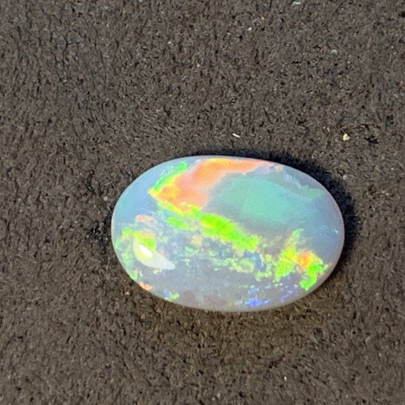 Australian Crystal Opal 0.90CT - Masterpiece Jewellery Opal & Gems Sydney Australia | Online Shop