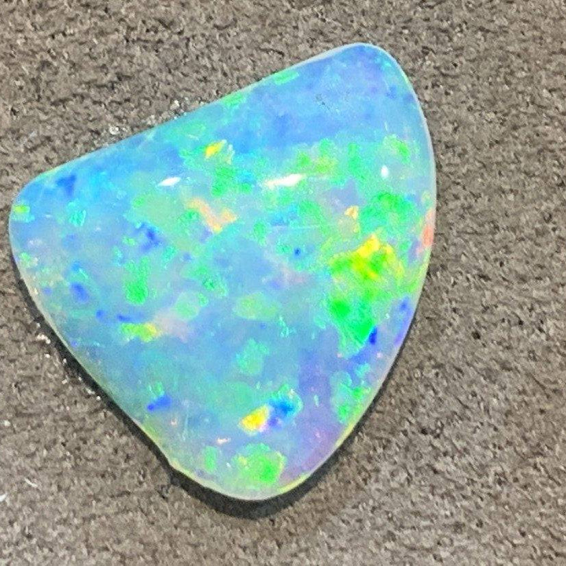 Crystal Opal 2.2ct - Masterpiece Jewellery Opal & Gems Sydney Australia | Online Shop