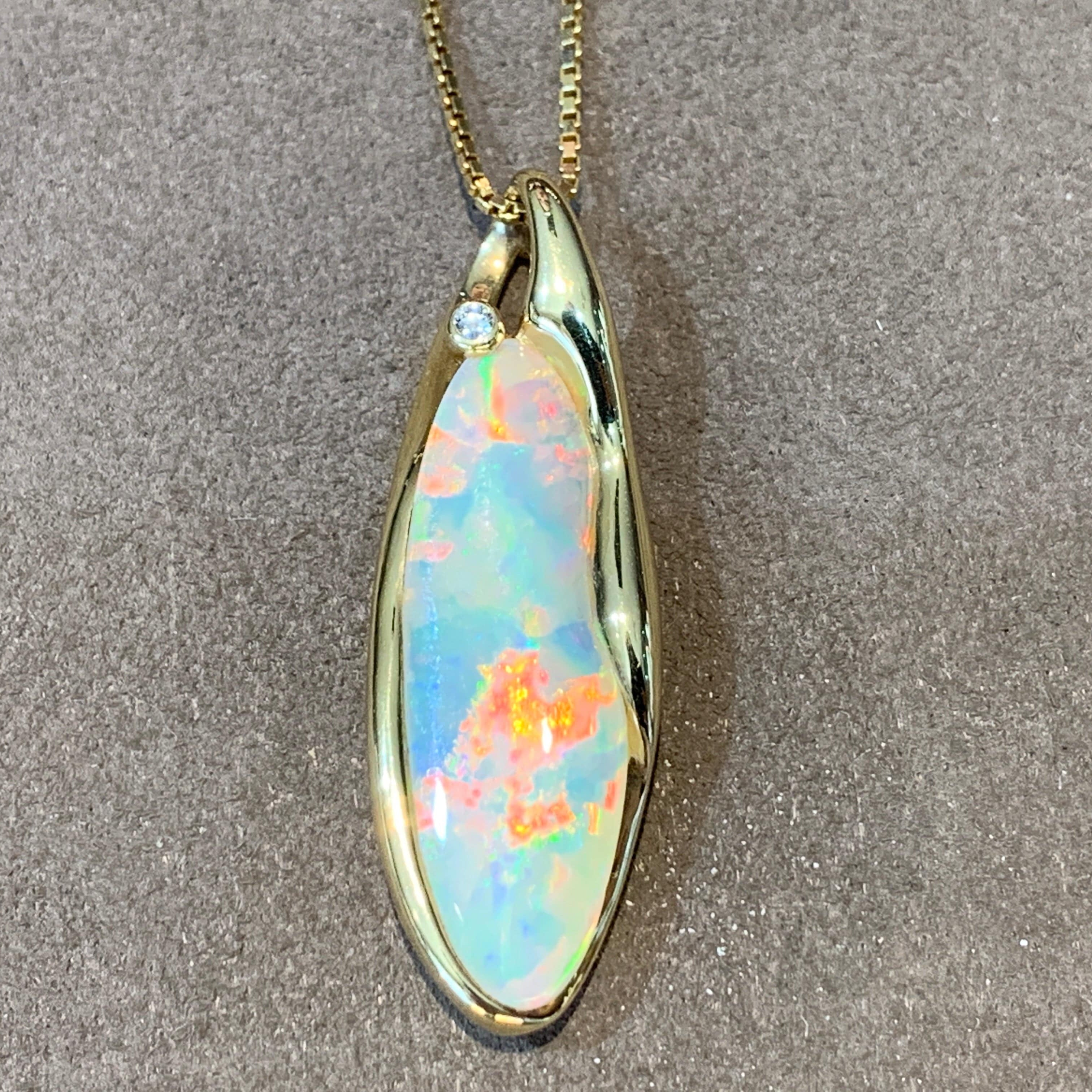 18kt Yellow Gold Opal pendant - Masterpiece Jewellery Opal & Gems Sydney Australia | Online Shop