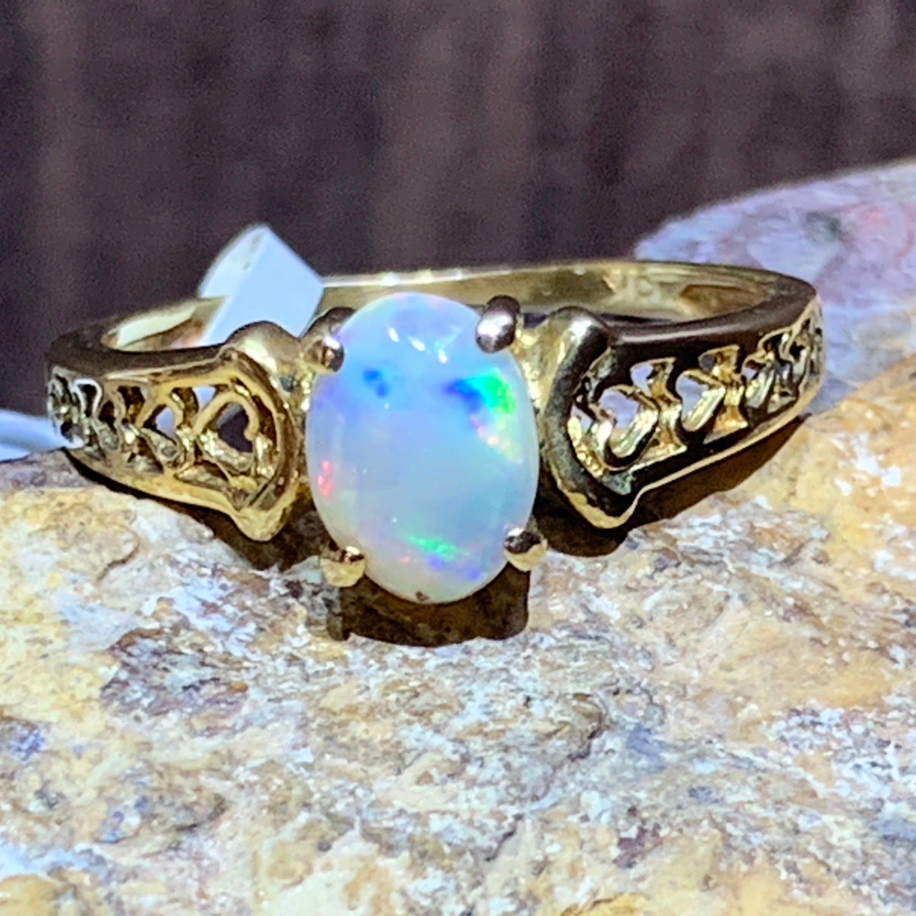 18kt Yellow Gold Opal ring - Masterpiece Jewellery Opal & Gems Sydney Australia | Online Shop
