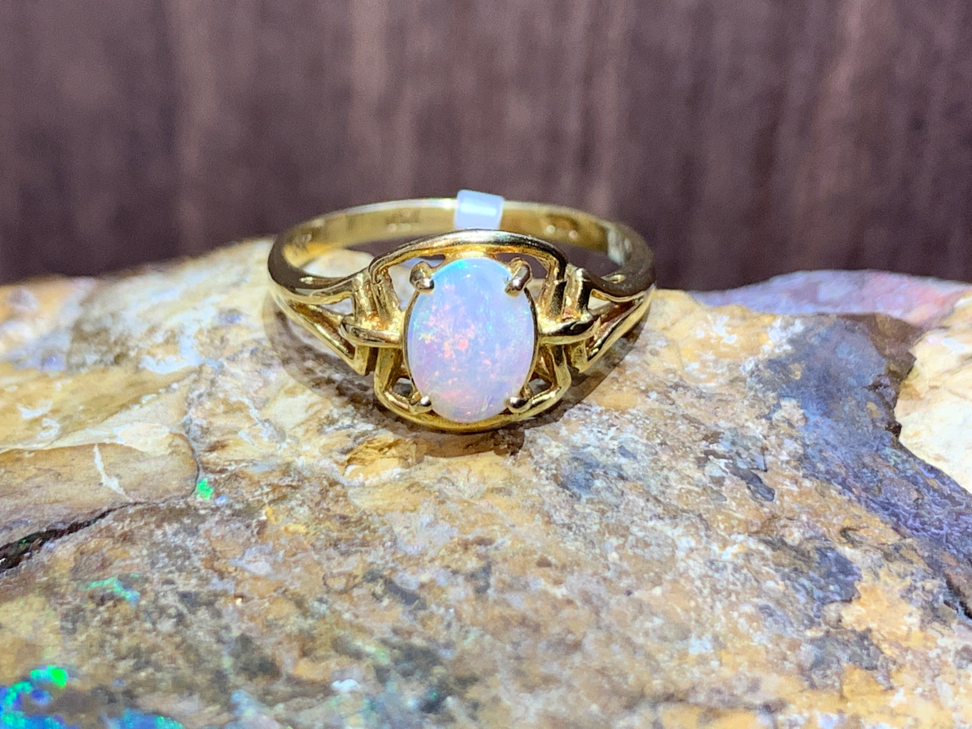 18kt Yellow Gold Opal ring - Masterpiece Jewellery Opal & Gems Sydney Australia | Online Shop