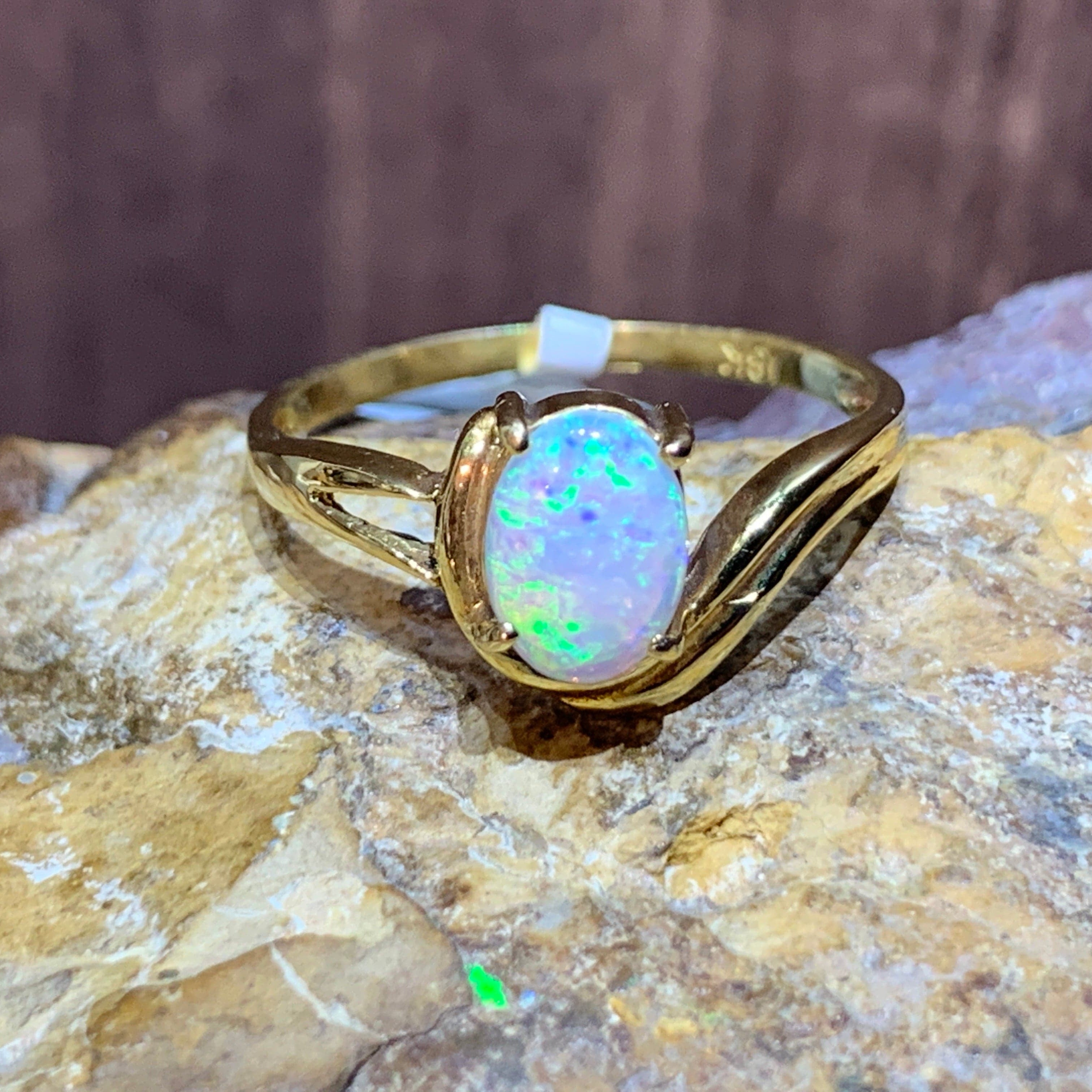 18kt Yellow Gold Opal solitaire ring - Masterpiece Jewellery Opal & Gems Sydney Australia | Online Shop