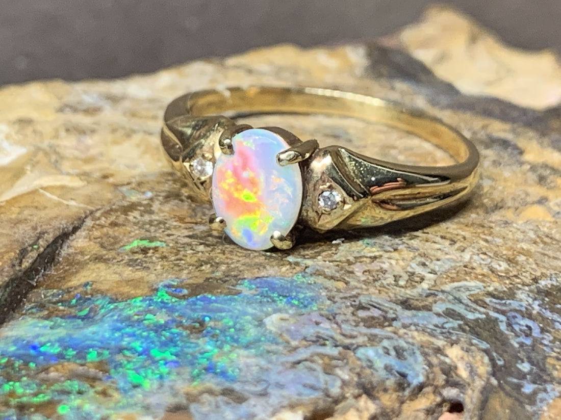 18kt Yellow Gold vintage Opal and Diamond ring - Masterpiece Jewellery Opal & Gems Sydney Australia | Online Shop