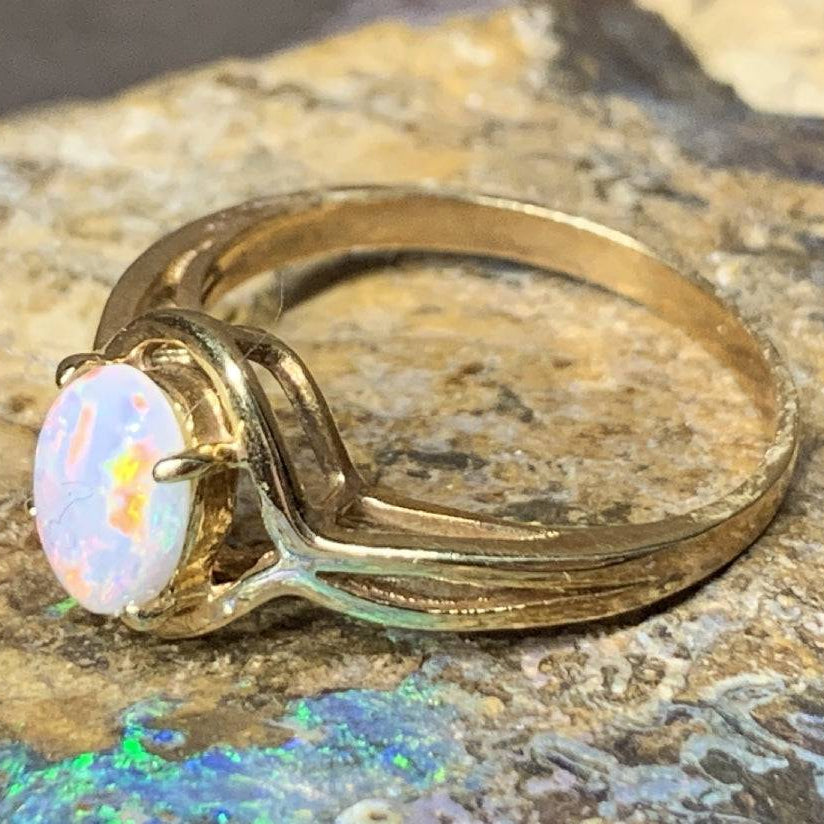 One 18kt Yellow Gold Opal solitaire ring - Masterpiece Jewellery Opal & Gems Sydney Australia | Online Shop