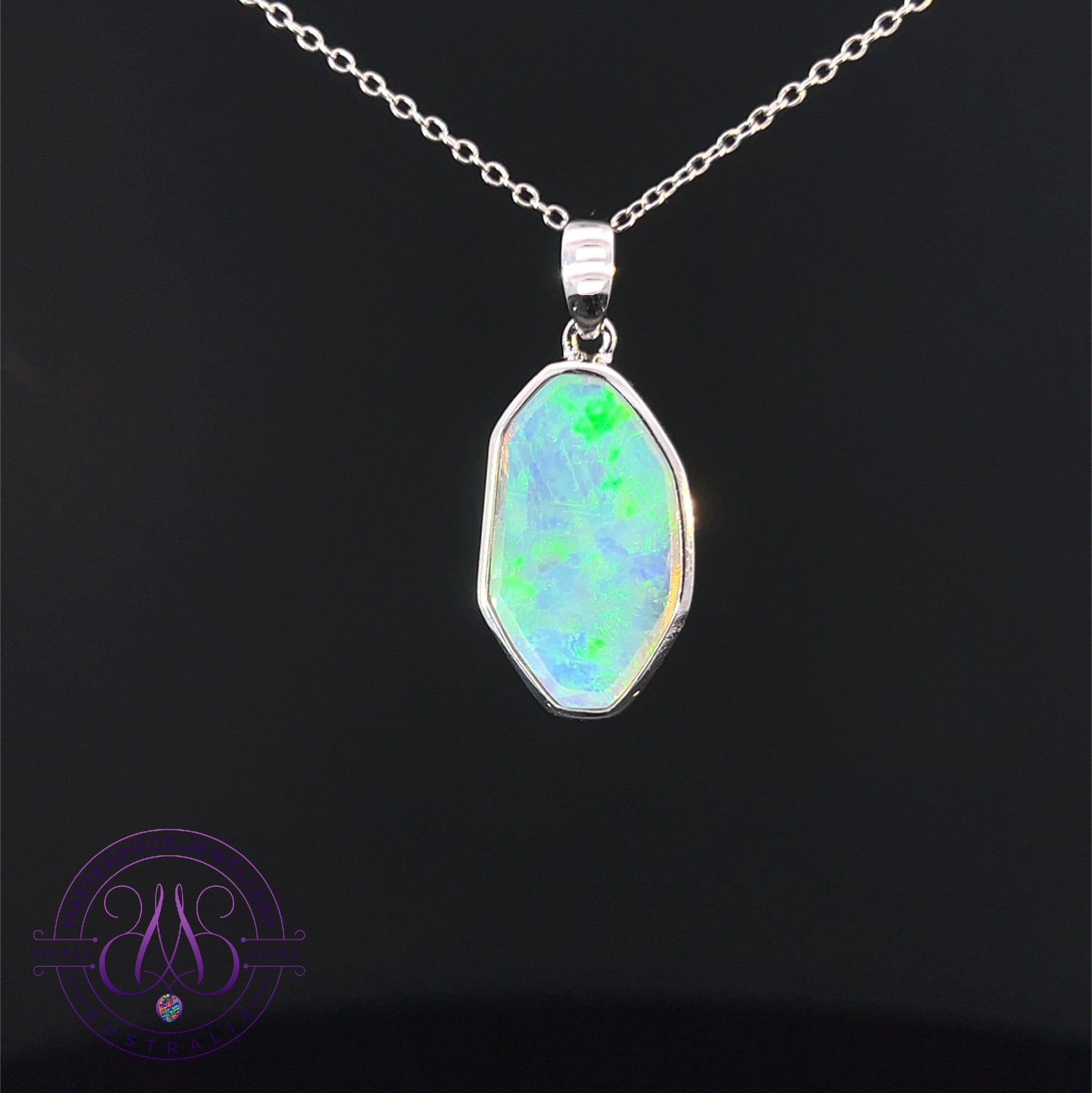 Sterling Silver Crystal Opal 2.85ct pendant