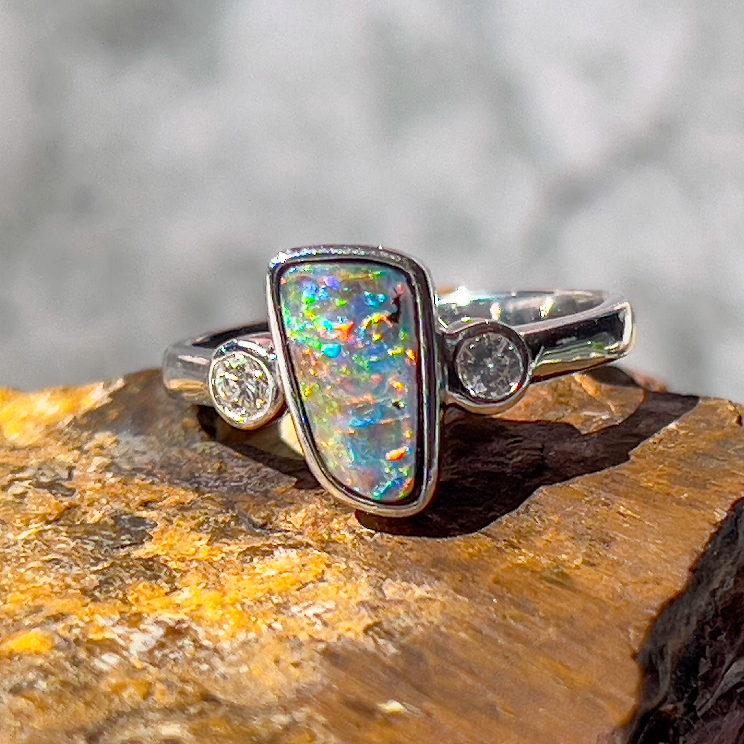 14kt White Gold Boulder Opal 1.8ct and Diamond Opal ring - Masterpiece Jewellery Opal & Gems Sydney Australia | Online Shop
