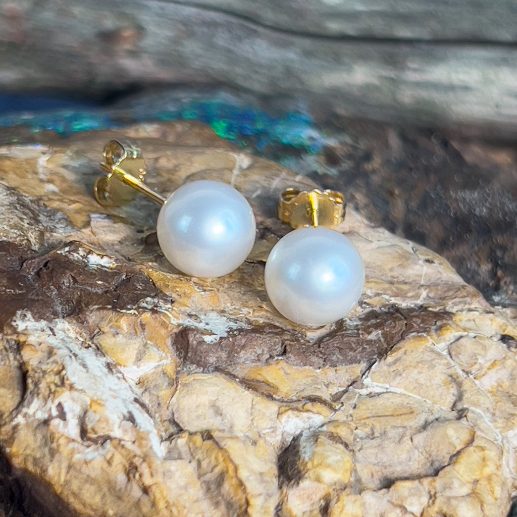 Pair of South Sea Pearl 8-9mm with 18kt Yellow Gold backing posts - Masterpiece Jewellery Opal & Gems Sydney Australia | Online Shop