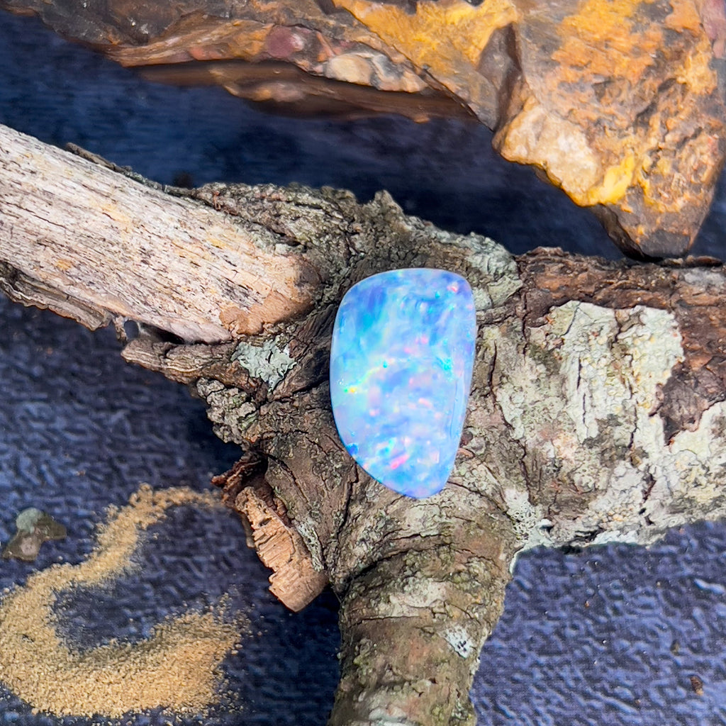 Loose Opal doublet 4.8ct - Masterpiece Jewellery Opal & Gems Sydney Australia | Online Shop