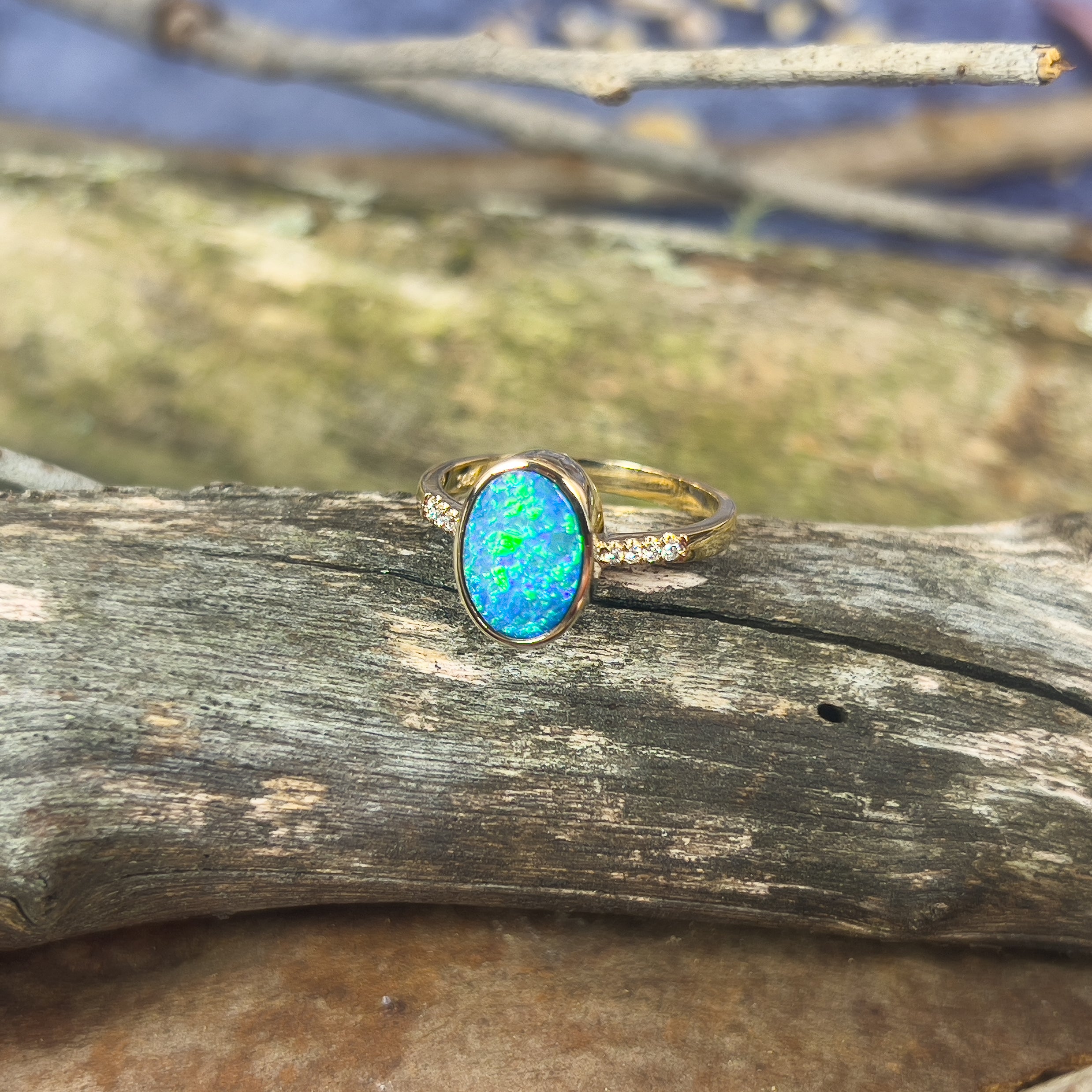 14kt Yellow Gold Black Opal 1.67ct doublet and diamond ring - Masterpiece Jewellery Opal & Gems Sydney Australia | Online Shop