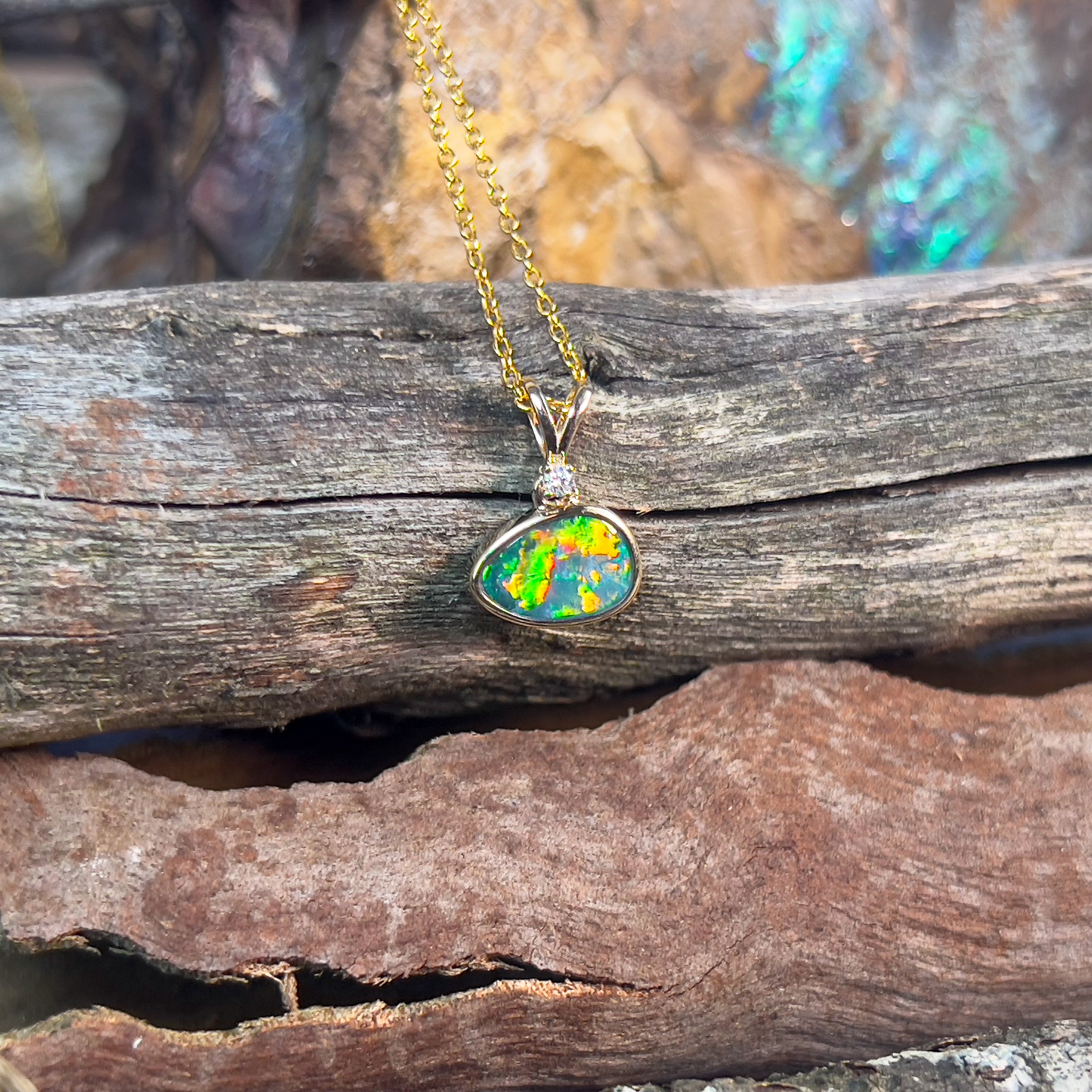 9kt Yellow Gold Opal doublet pendant - Masterpiece Jewellery Opal & Gems Sydney Australia | Online Shop