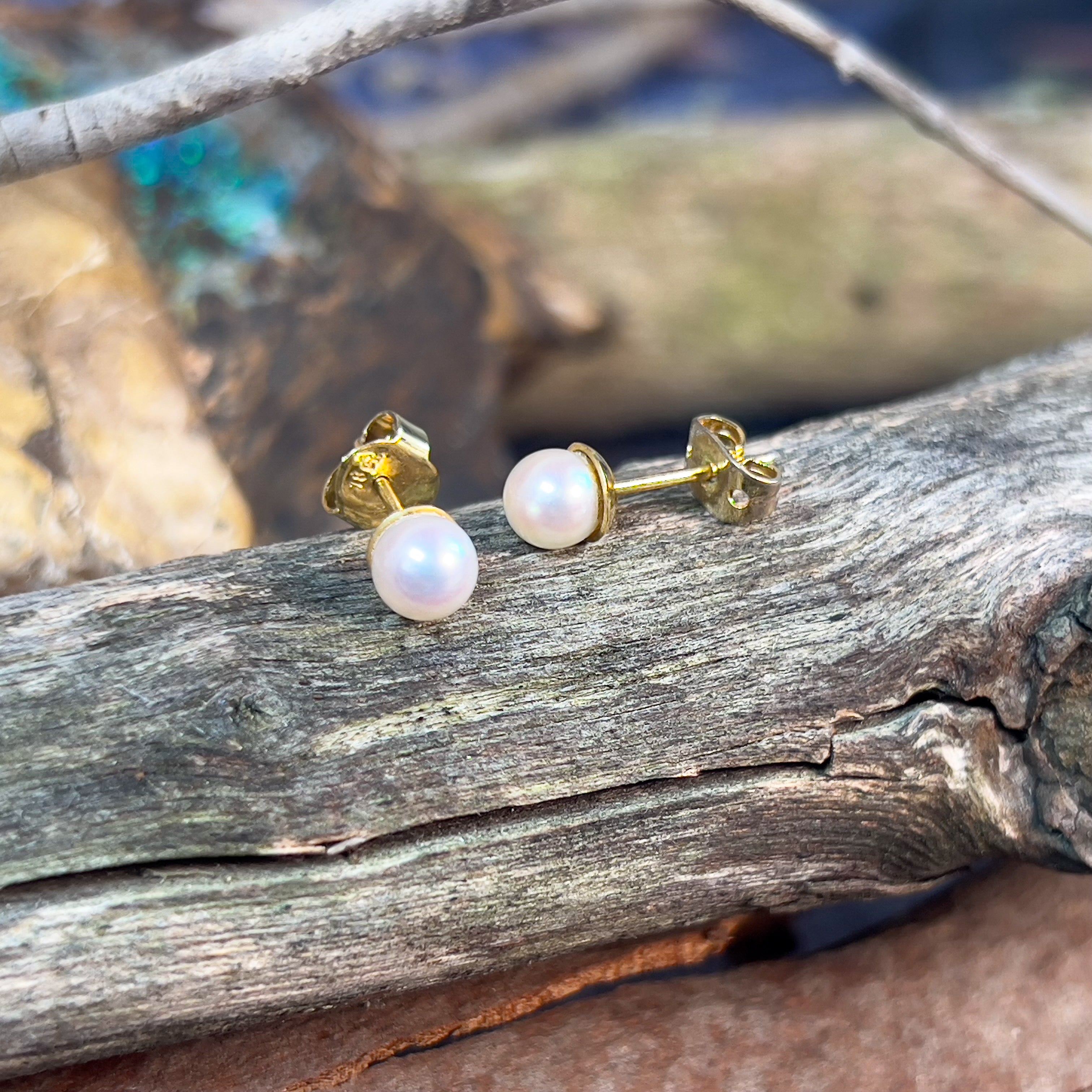 18kt Yellow Gold 5mm Akoya Pearl studs - Masterpiece Jewellery Opal & Gems Sydney Australia | Online Shop