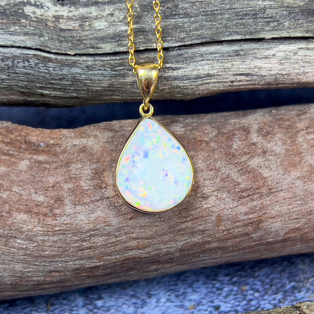 18kt Yellow Gold pearshape 4.25ct White Opal pendant - Masterpiece Jewellery Opal & Gems Sydney Australia | Online Shop