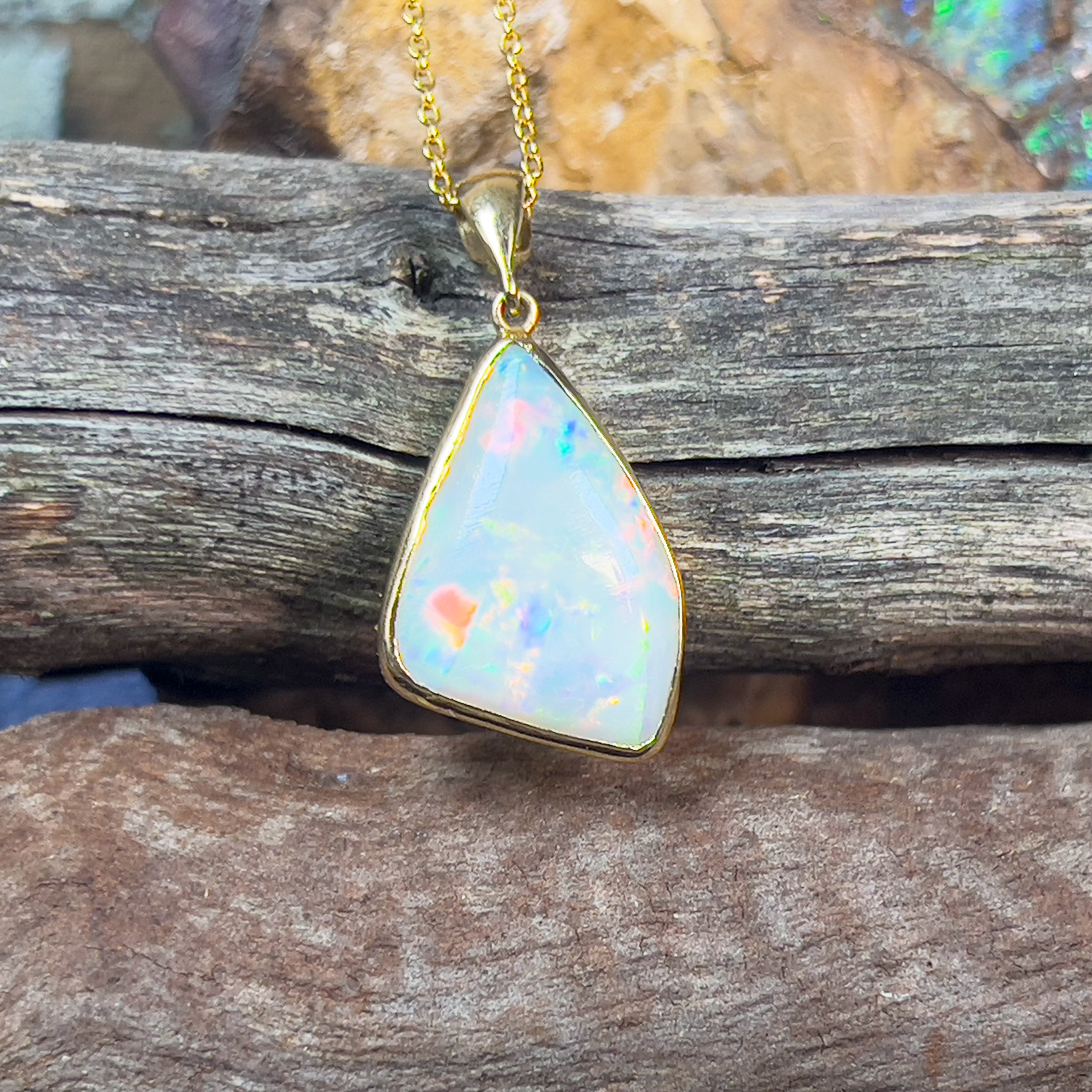 18kt Yellow Gold freeform White Opal 5.6ct pendant - Masterpiece Jewellery Opal & Gems Sydney Australia | Online Shop