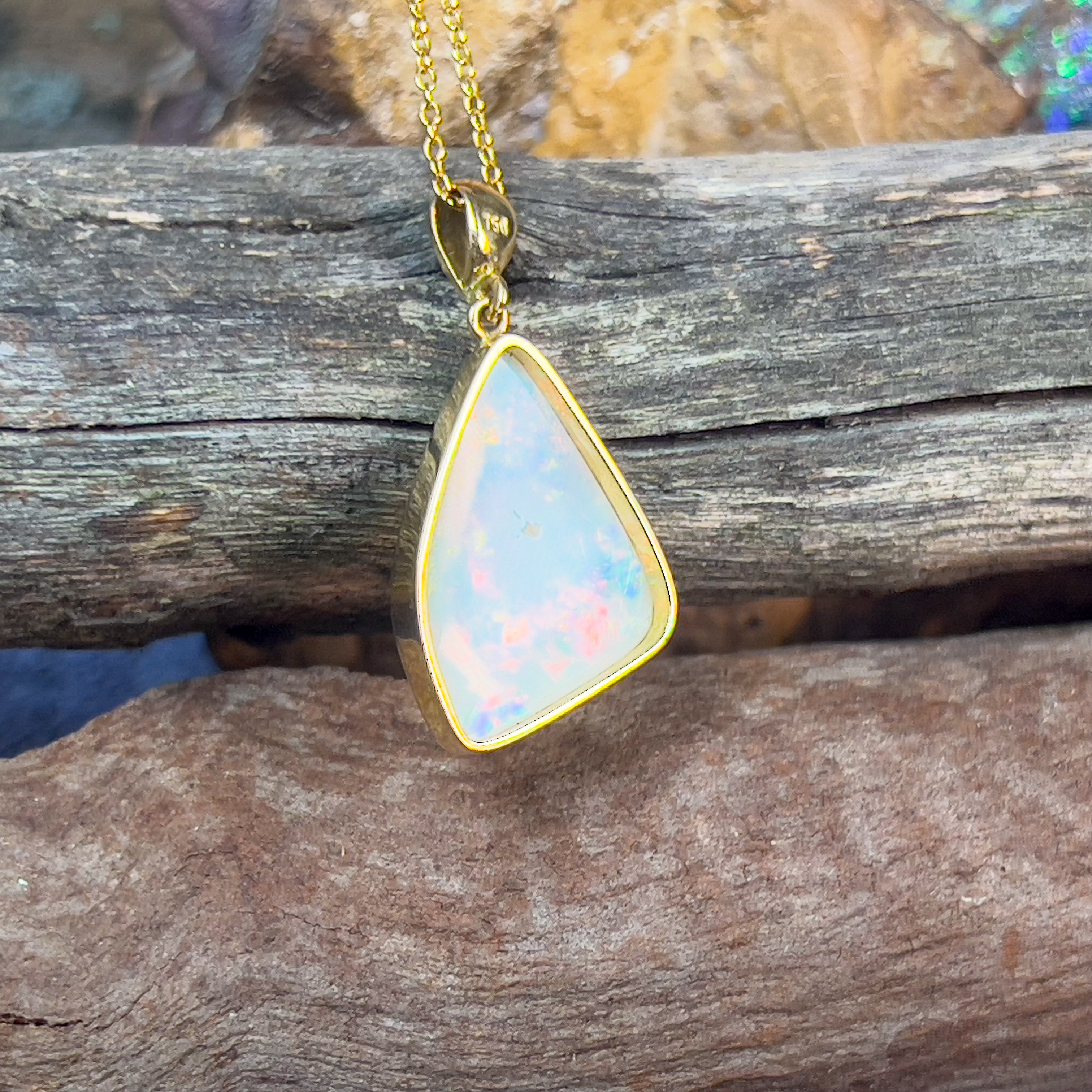 18kt Yellow Gold freeform White Opal 5.6ct pendant - Masterpiece Jewellery Opal & Gems Sydney Australia | Online Shop