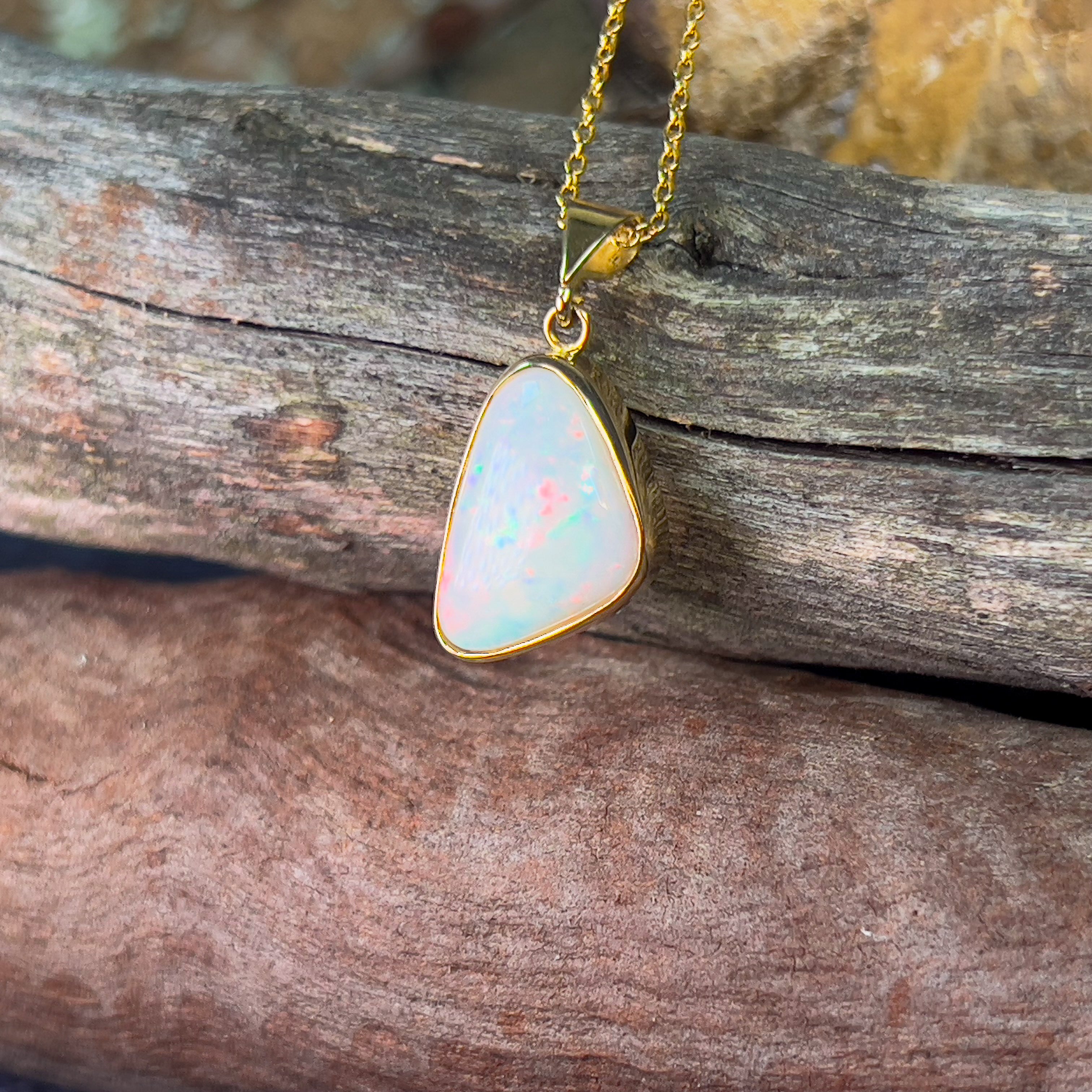 18kt Yellow Gold triangle shape White opal 3.01ct pendant - Masterpiece Jewellery Opal & Gems Sydney Australia | Online Shop