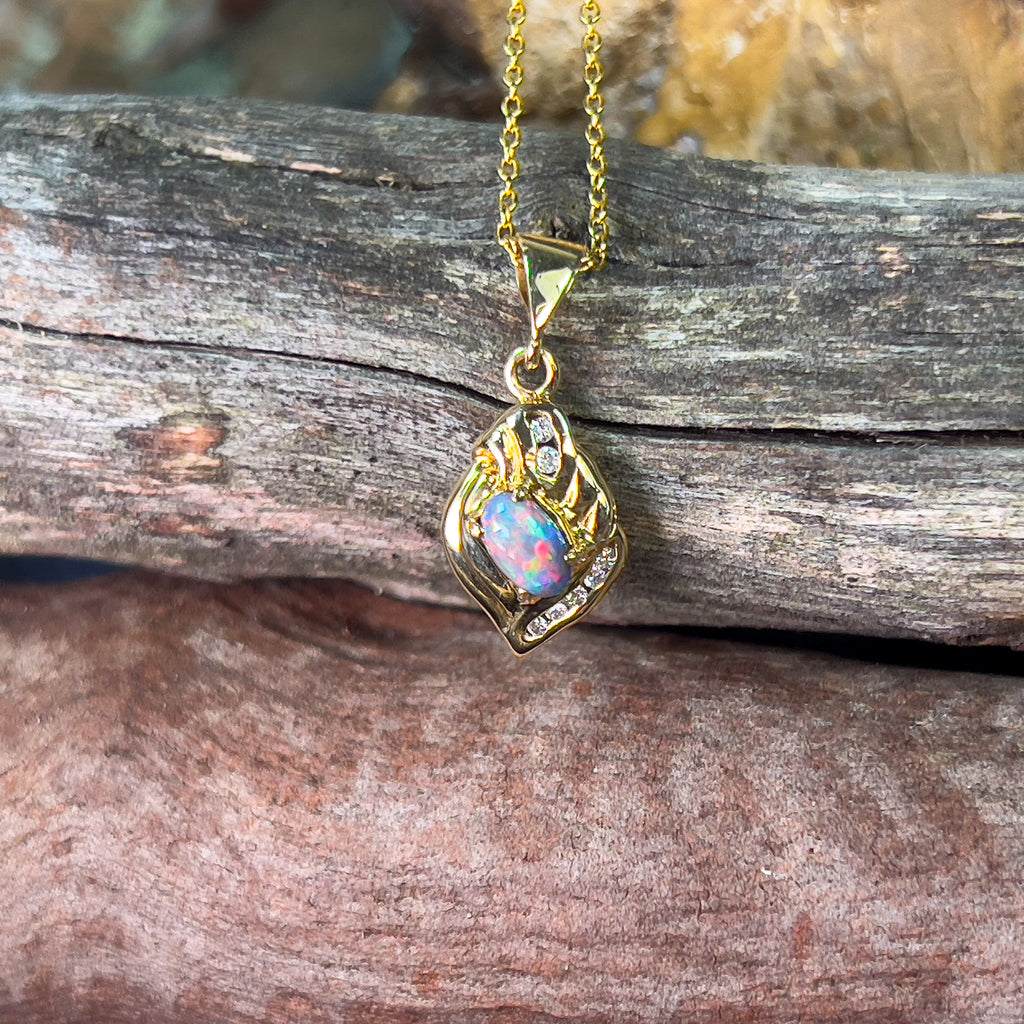 18kt Yellow Gold Black Opal 0.45ct pendant - Masterpiece Jewellery Opal & Gems Sydney Australia | Online Shop