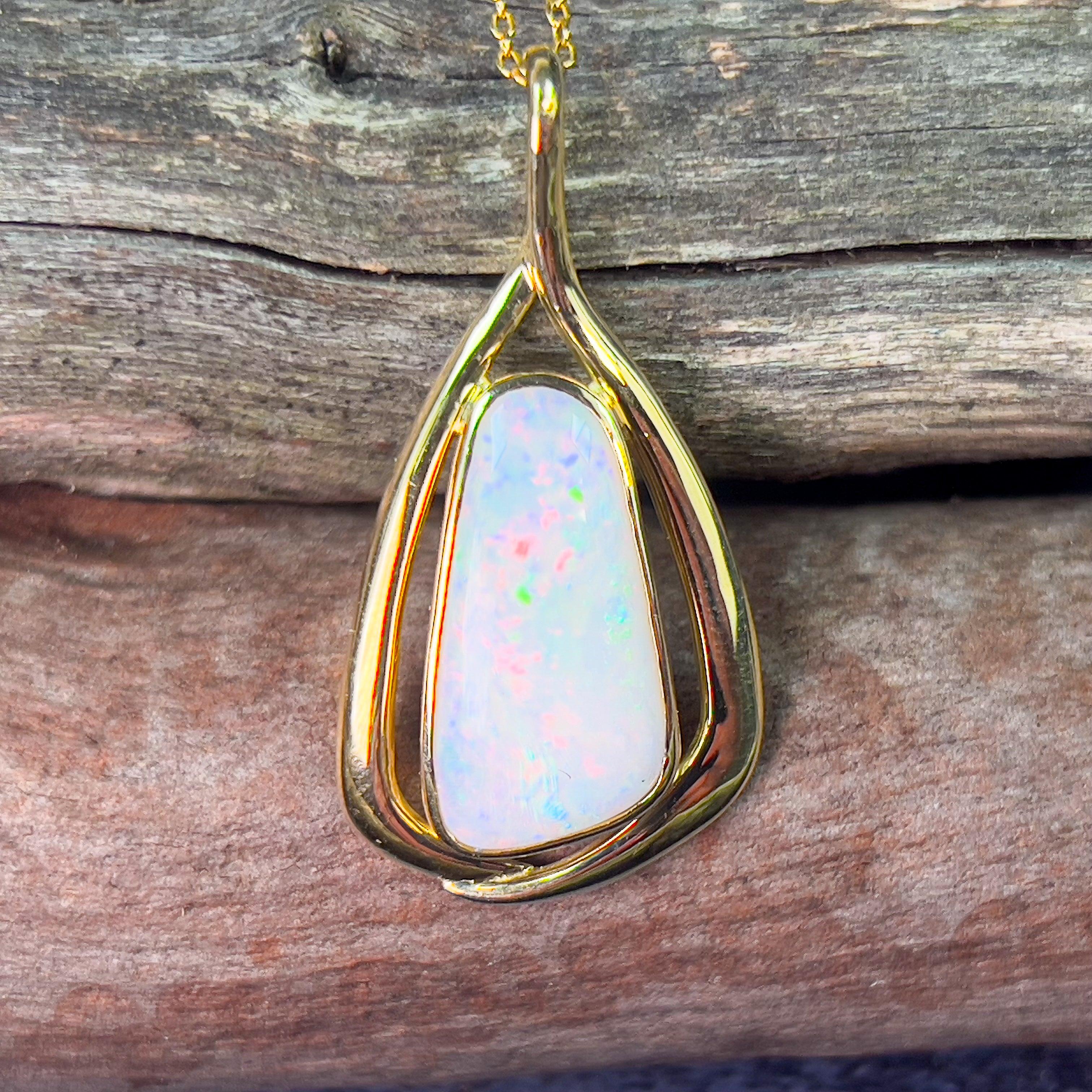 18kt Yellow Gold White Opal 6.21ct pendant - Masterpiece Jewellery Opal & Gems Sydney Australia | Online Shop