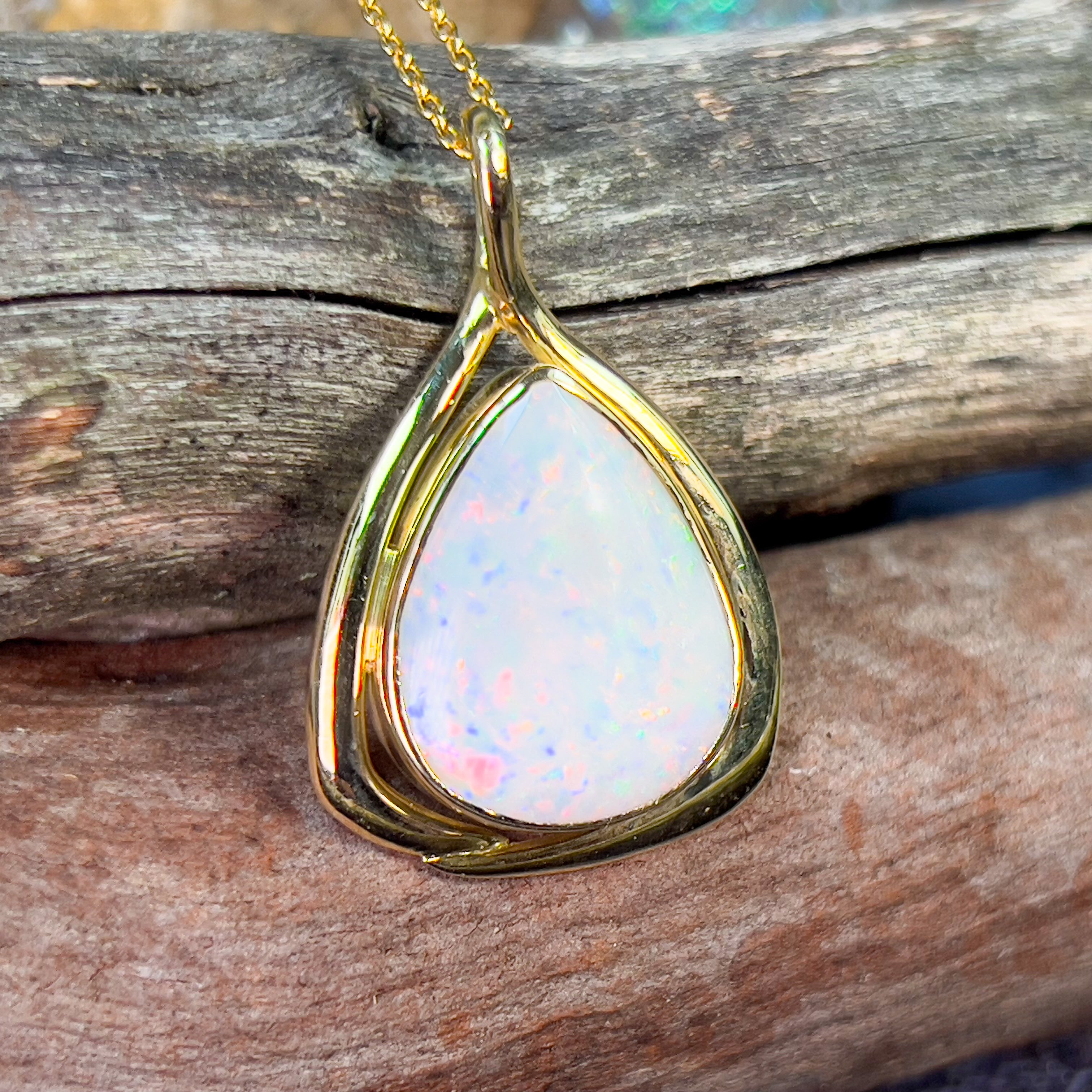 18kt Yellow Gold pear shape White Opal 7.82ct pendant - Masterpiece Jewellery Opal & Gems Sydney Australia | Online Shop