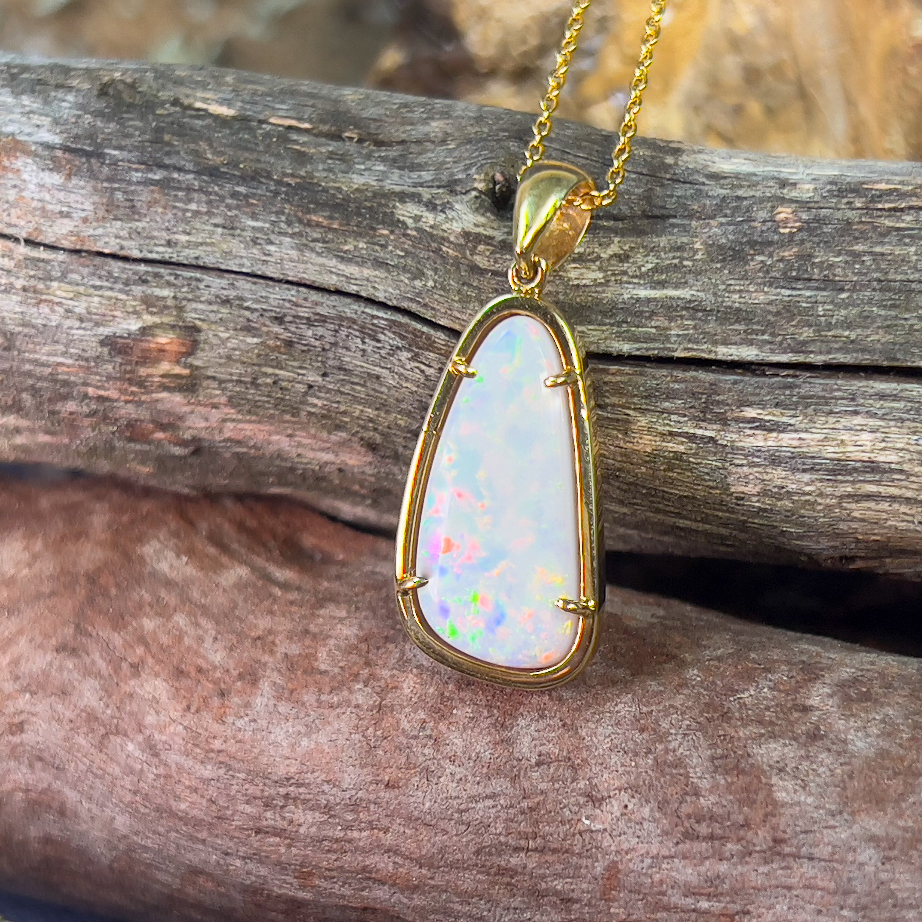 18kt Yellow Gold freeform White Opal 6.74ct pendant - Masterpiece Jewellery Opal & Gems Sydney Australia | Online Shop