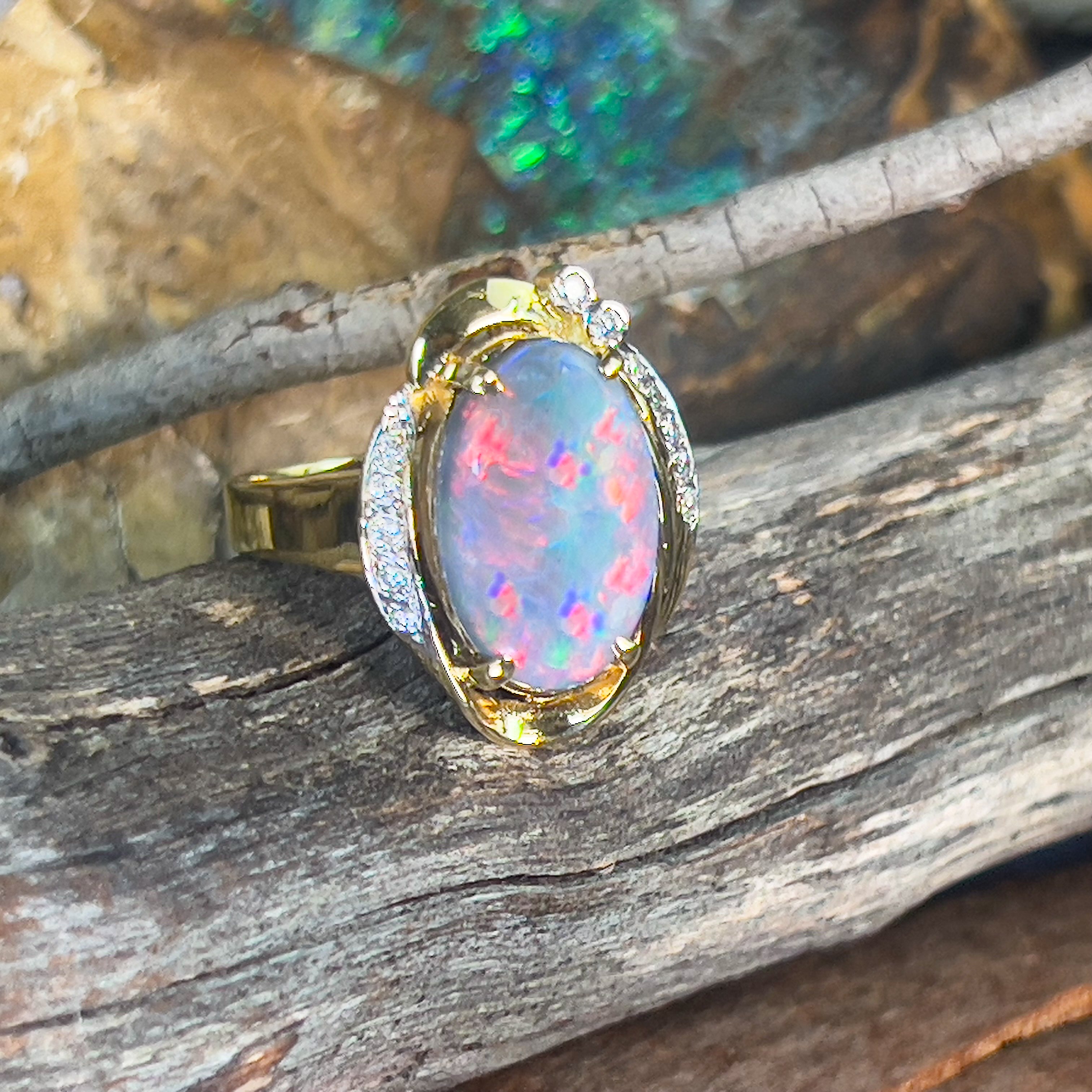 18kt Yellow Gold Black Opal Red flashes 4.86ct and diamond ring - Masterpiece Jewellery Opal & Gems Sydney Australia | Online Shop