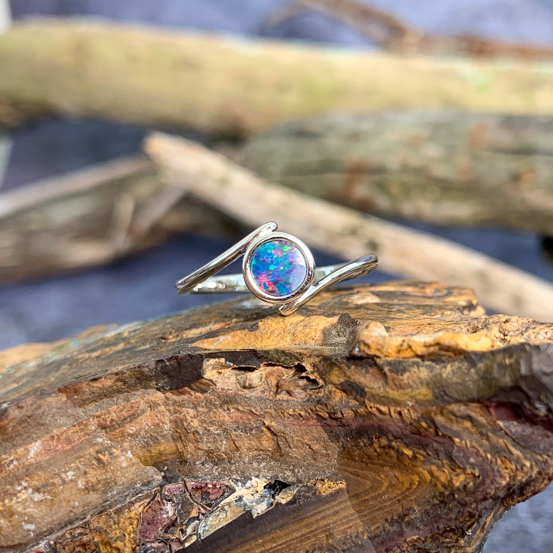 Sterling Silver 5mm Opal doublet split shank ring - Masterpiece Jewellery Opal & Gems Sydney Australia | Online Shop