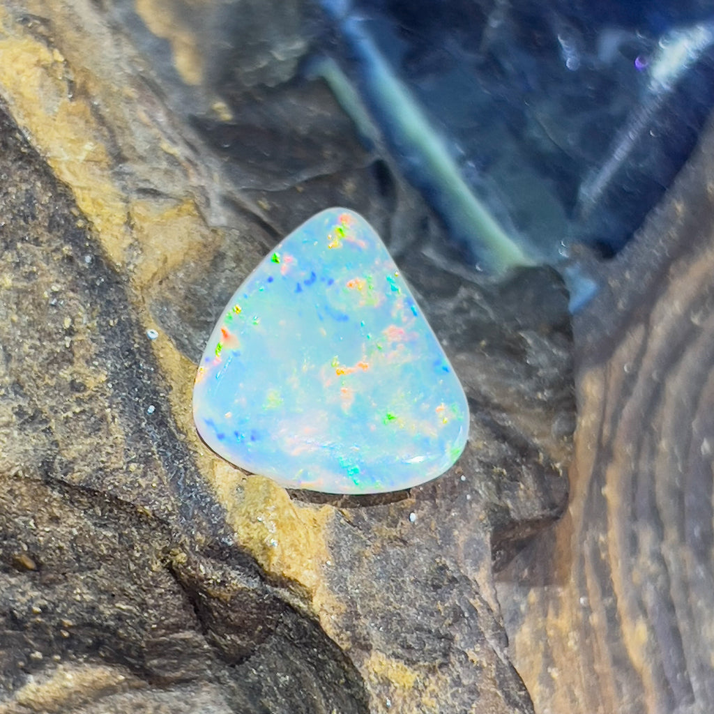 Freeform triangular shape South Australian 4.15ct Opal - Masterpiece Jewellery Opal & Gems Sydney Australia | Online Shop