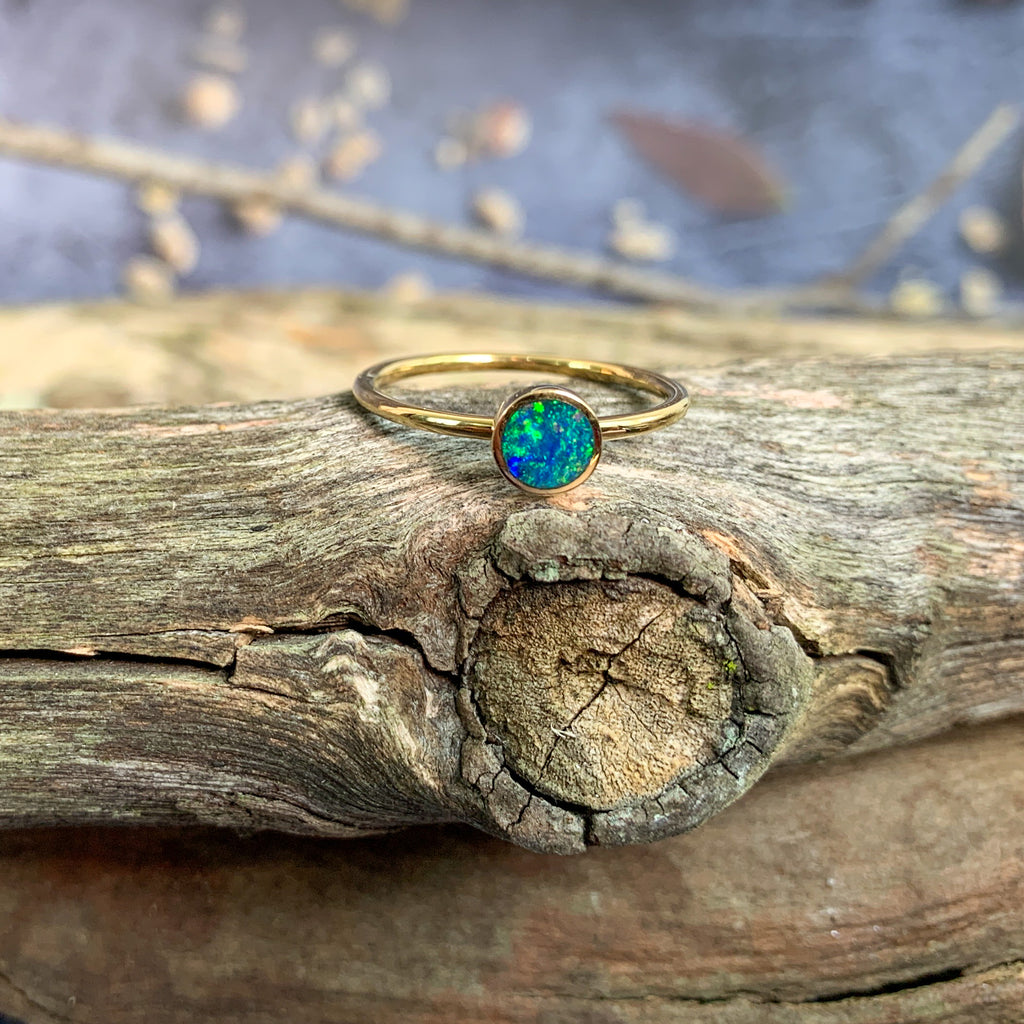 14kt Yellow Gold Round Opal solitaire ring - Masterpiece Jewellery Opal & Gems Sydney Australia | Online Shop
