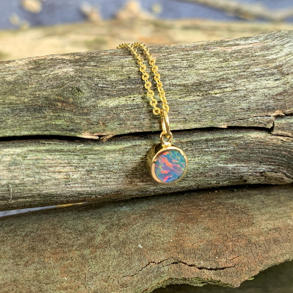 14kt Yellow Gold 5.7mm Round Opal doublet pendant - Masterpiece Jewellery Opal & Gems Sydney Australia | Online Shop