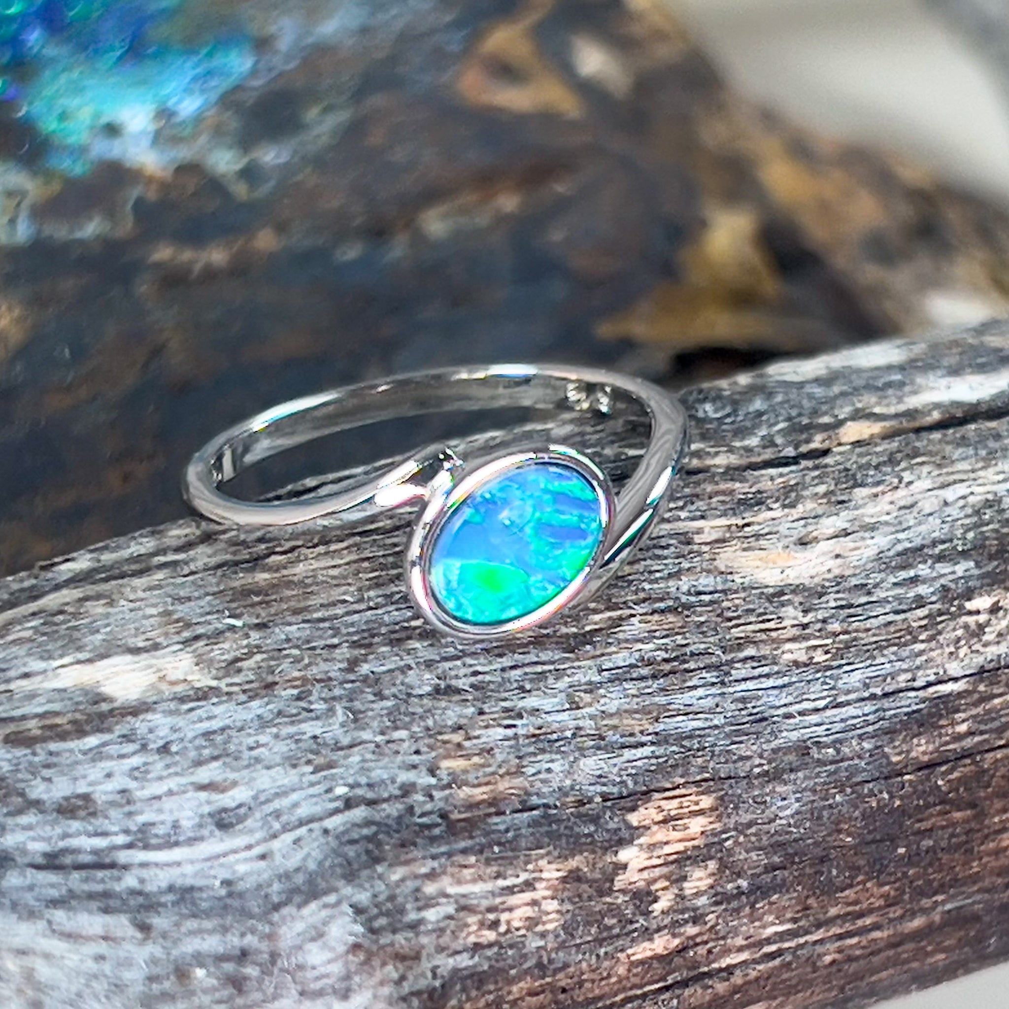 Sterling Silver cross over band Opal doublet solitaire ring - Masterpiece Jewellery Opal & Gems Sydney Australia | Online Shop