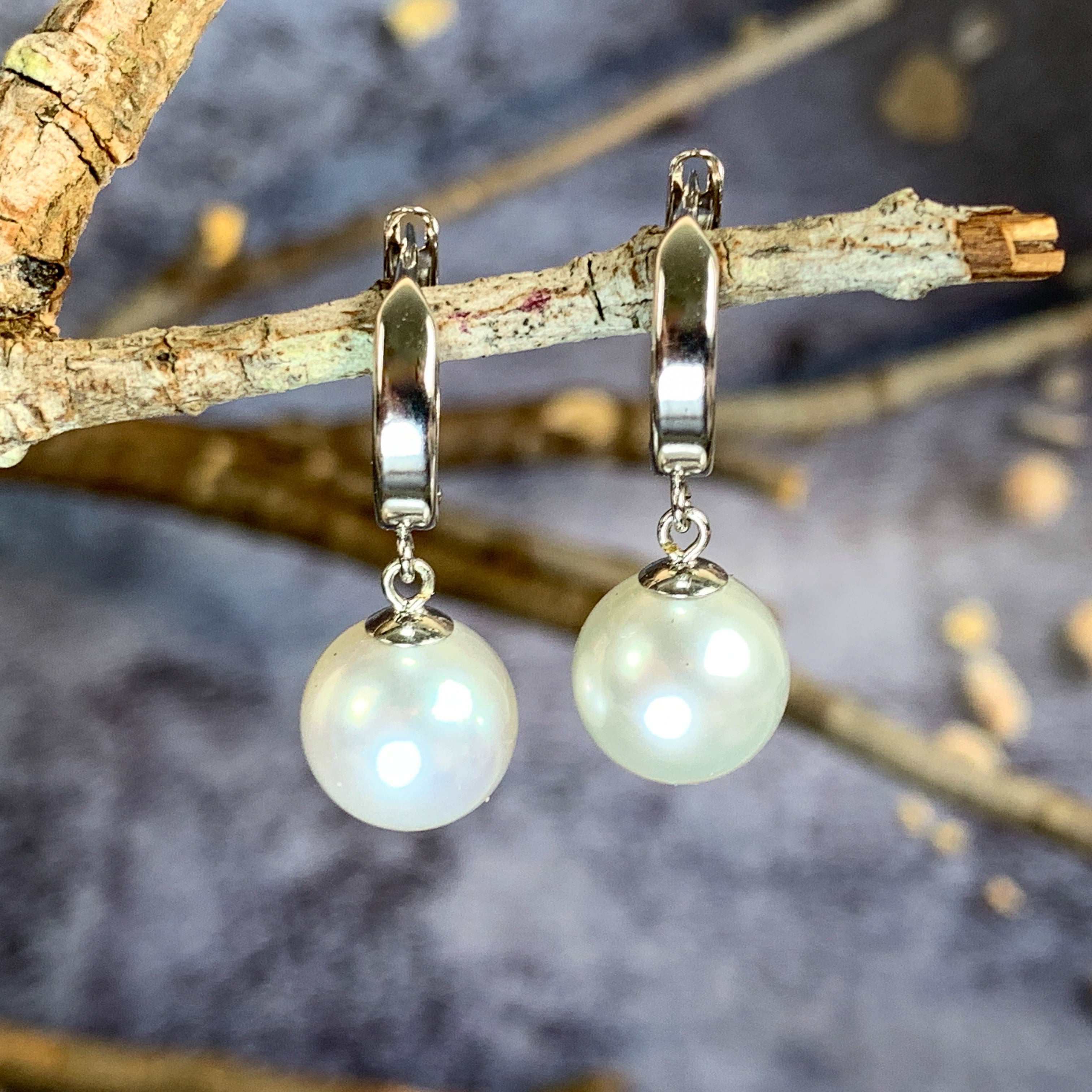 One pair fo 14kt White Gold dangling huggie South Sea Pearls 9.5-10mm - Masterpiece Jewellery Opal & Gems Sydney Australia | Online Shop