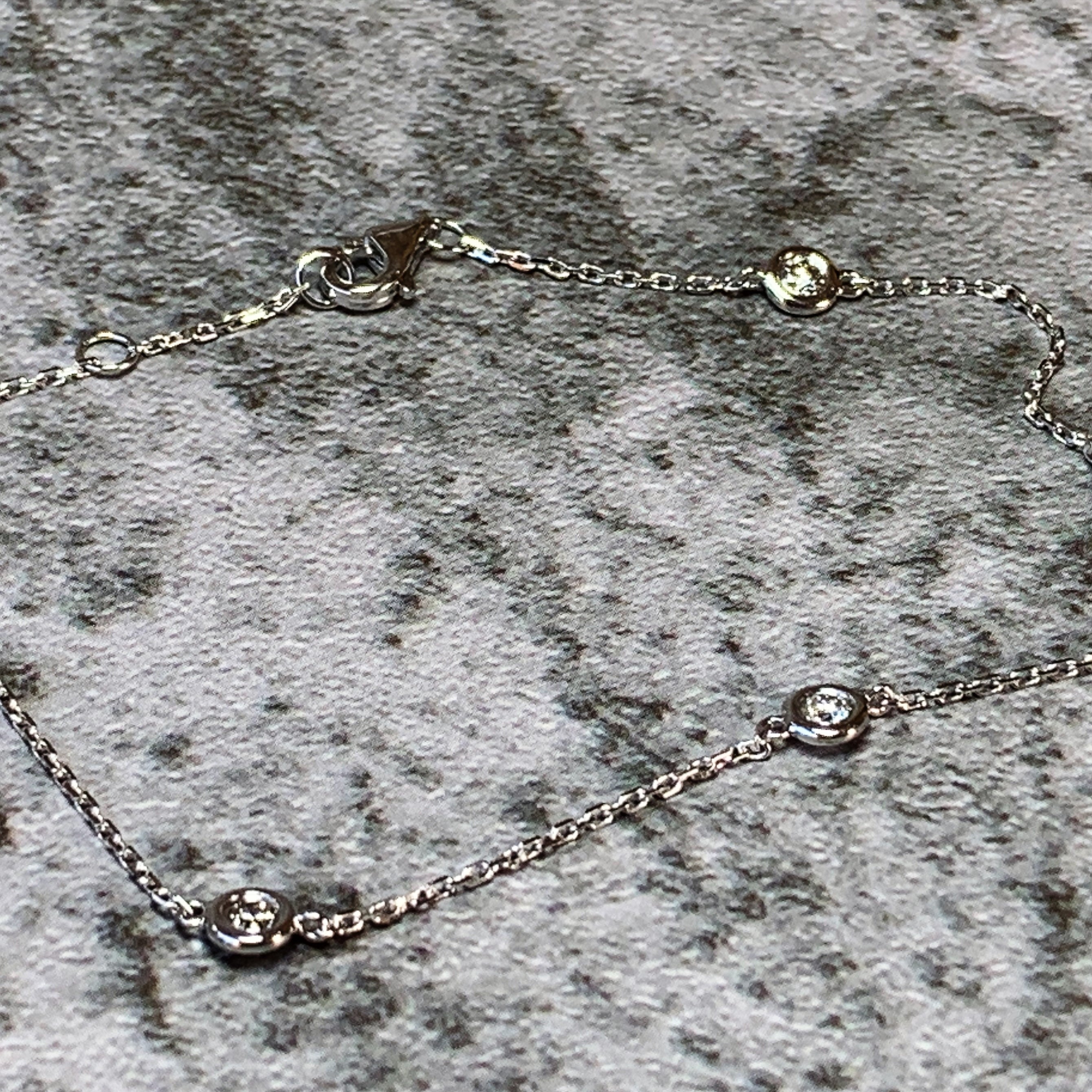 18kt Diamond bracelet fine spaced bezel set - Masterpiece Jewellery Opal & Gems Sydney Australia | Online Shop