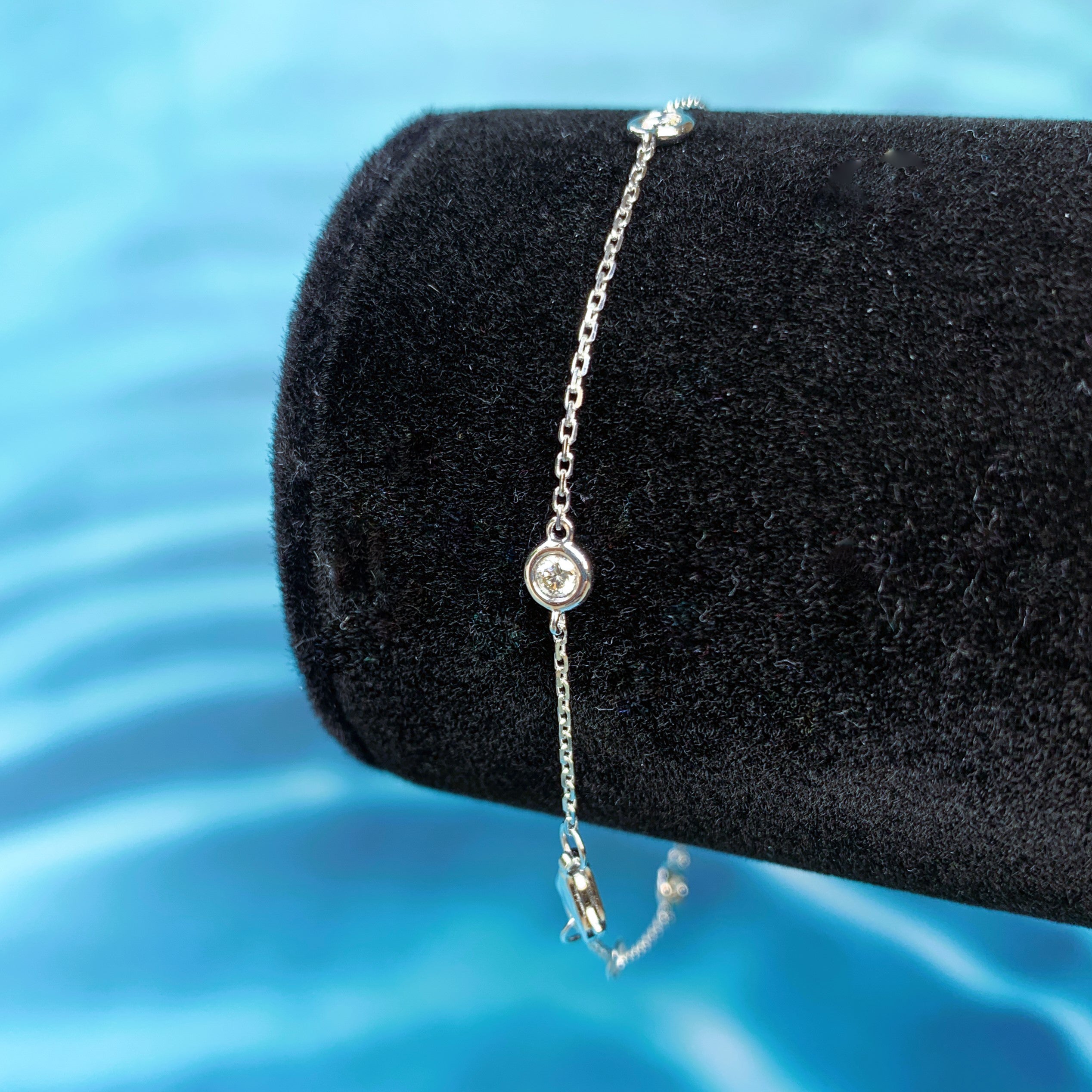 18kt Diamond bracelet fine spaced bezel set - Masterpiece Jewellery Opal & Gems Sydney Australia | Online Shop