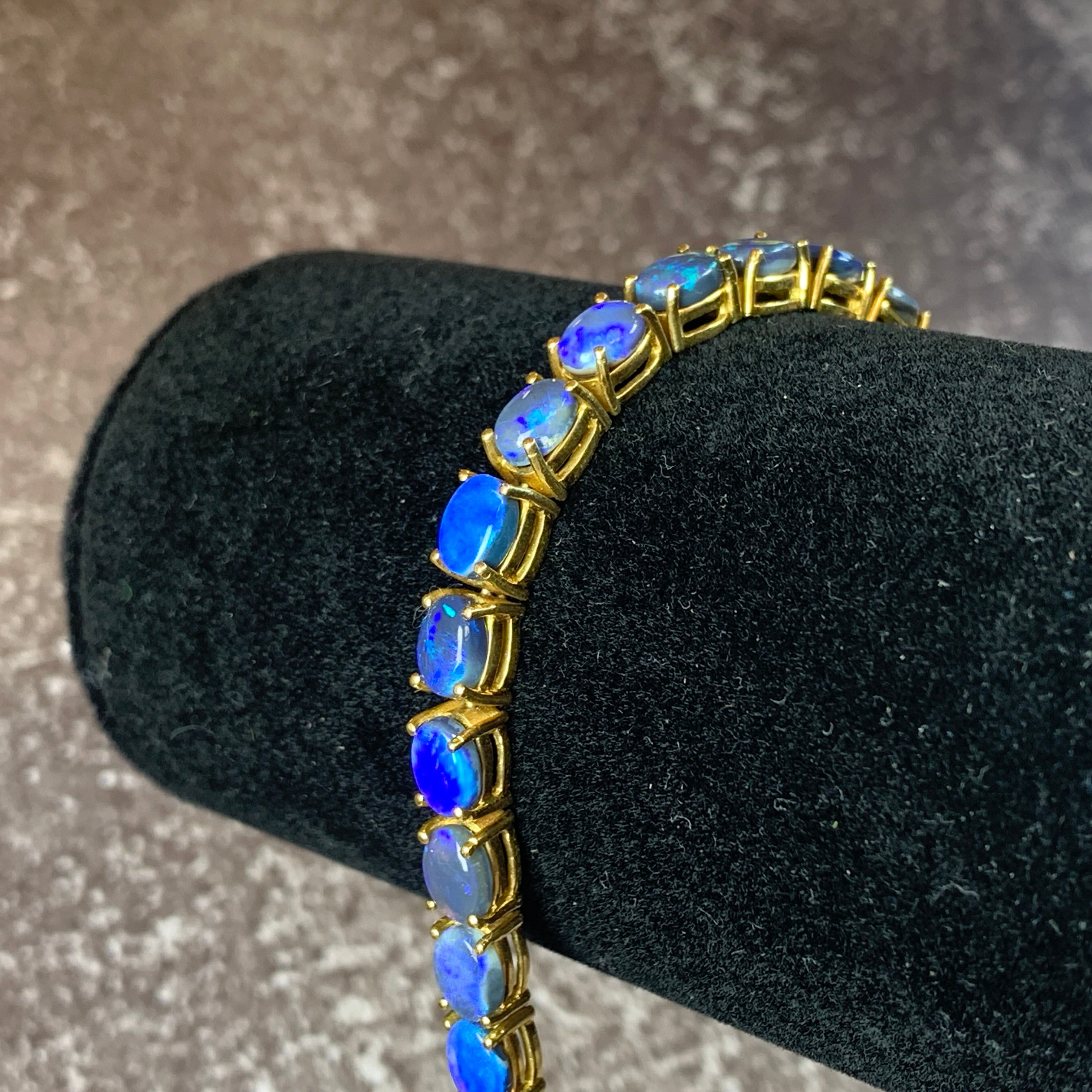 18kt Yellow Gold Black Opal 4.2ct bracelet - Masterpiece Jewellery Opal & Gems Sydney Australia | Online Shop