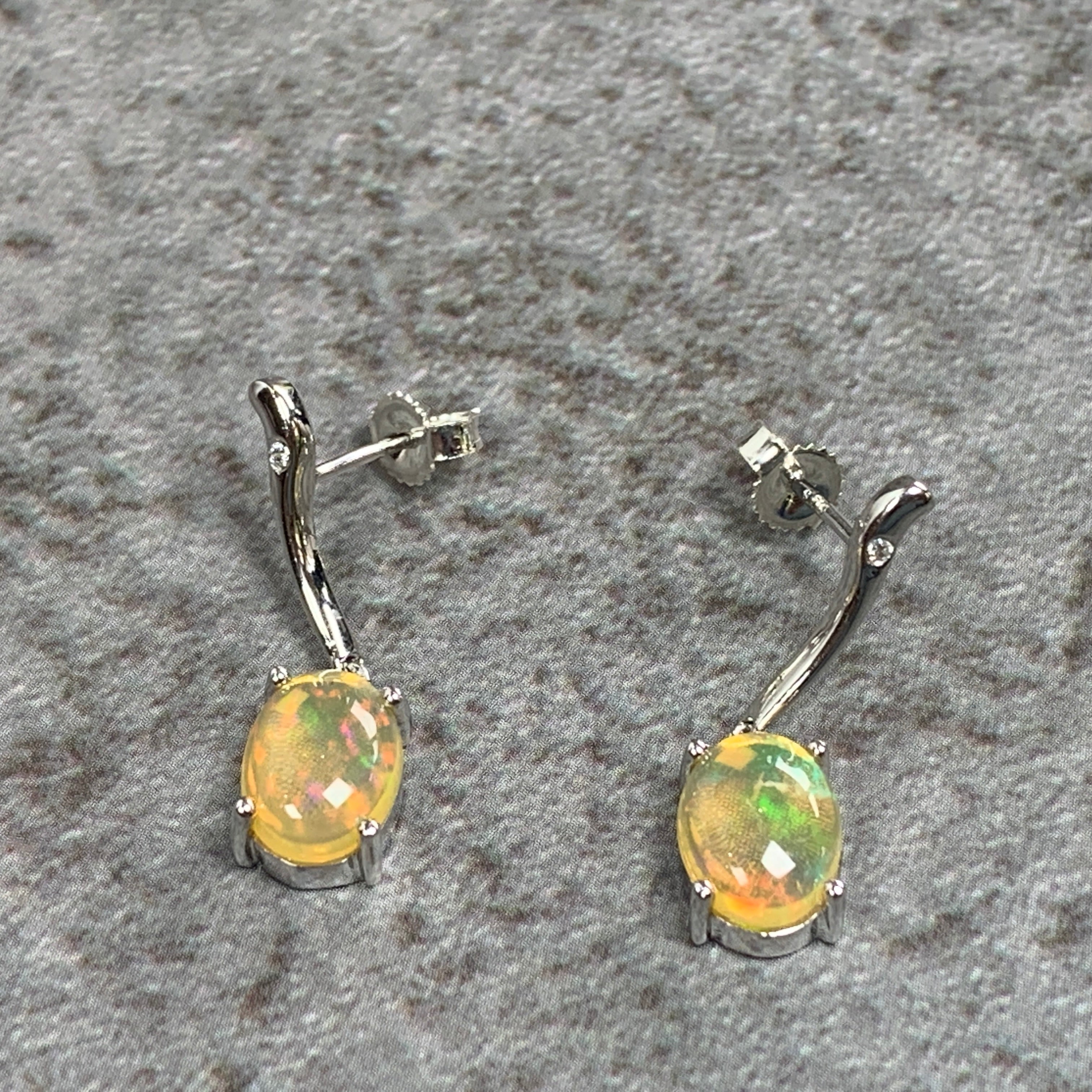 Sterling Silver 9x7mm Light Yellow Opal dangling earrings - Masterpiece Jewellery Opal & Gems Sydney Australia | Online Shop
