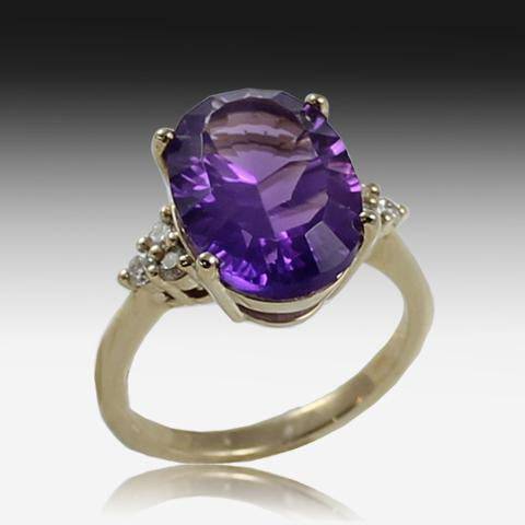 14KT YELLOW GOLD AMETHYST AND DIAMOND RING - Masterpiece Jewellery Opal & Gems Sydney Australia | Online Shop