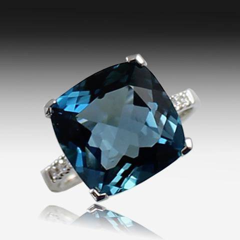 18kt Blue Topaz Diamond ring - Masterpiece Jewellery Opal & Gems Sydney Australia | Online Shop