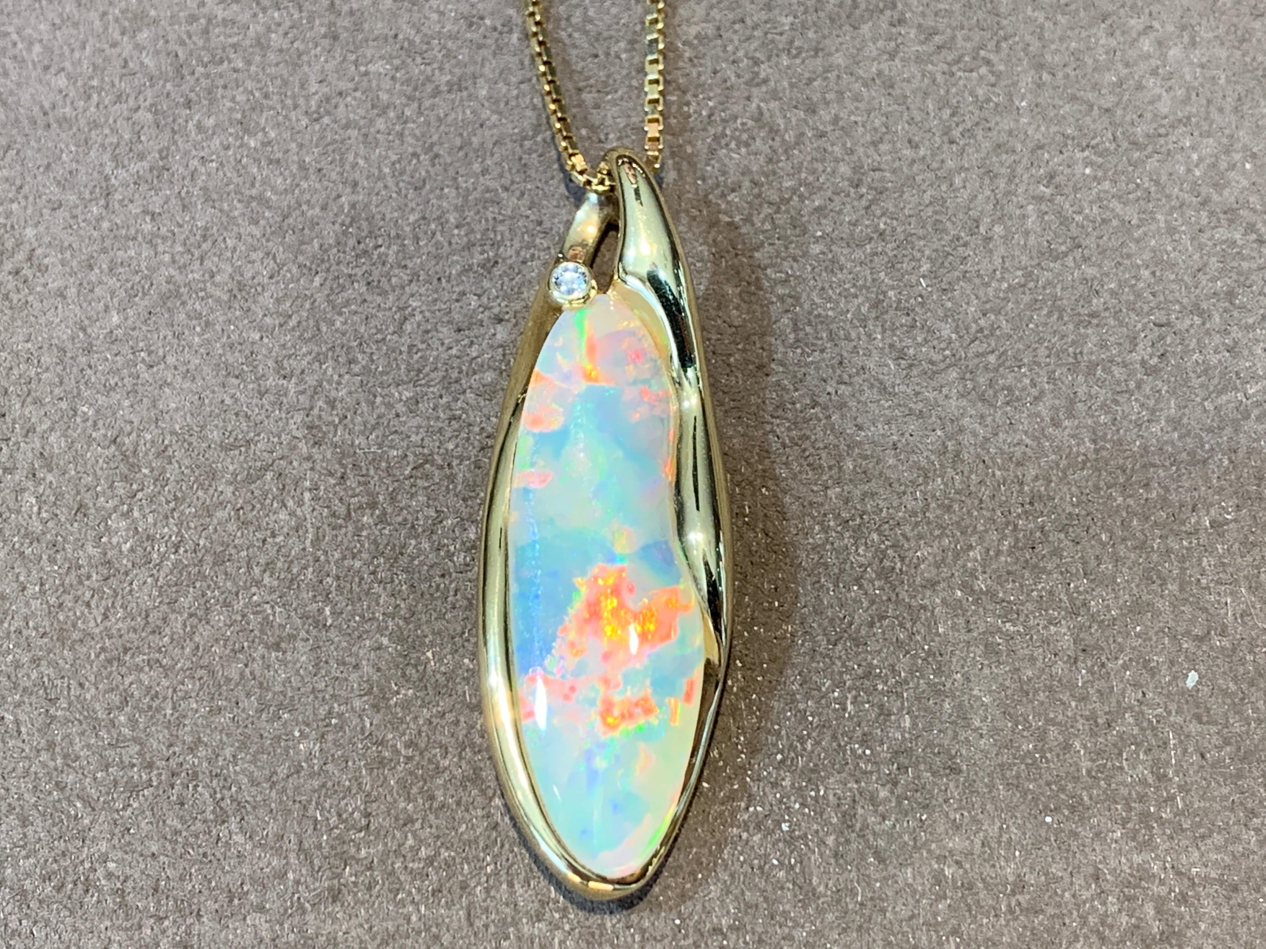 18kt Yellow Gold Opal pendant - Masterpiece Jewellery Opal & Gems Sydney Australia | Online Shop