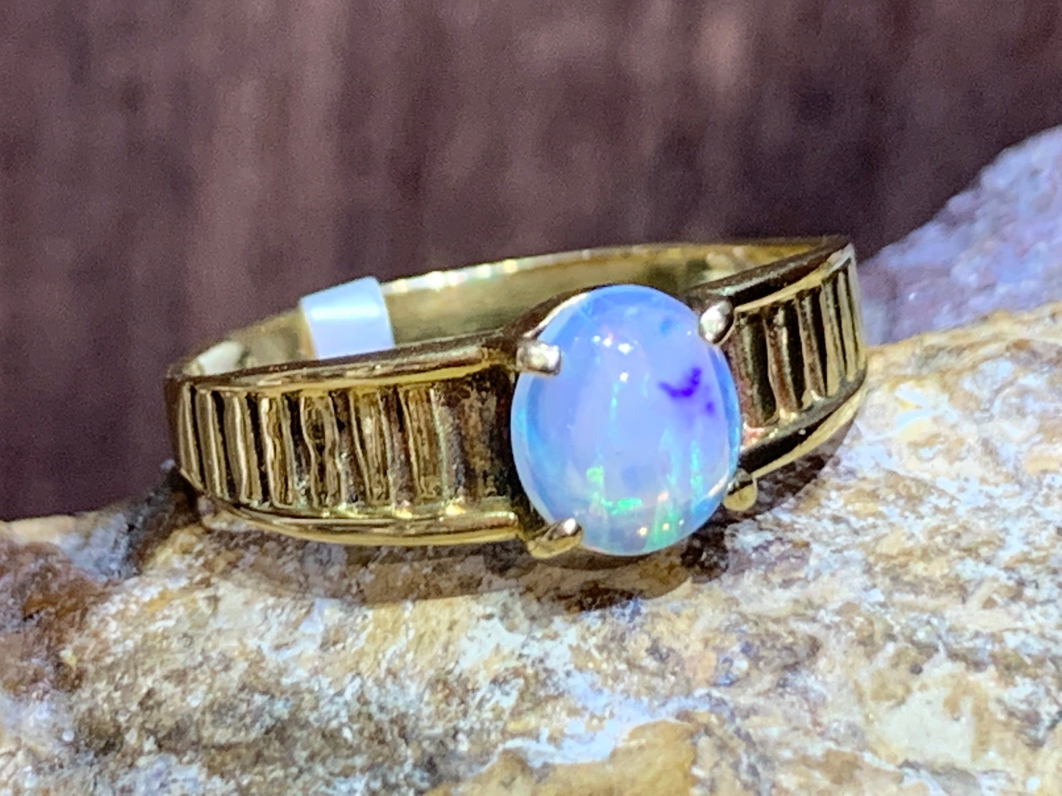 18kt Yellow Gold Crystal Opal ring - Masterpiece Jewellery Opal & Gems Sydney Australia | Online Shop