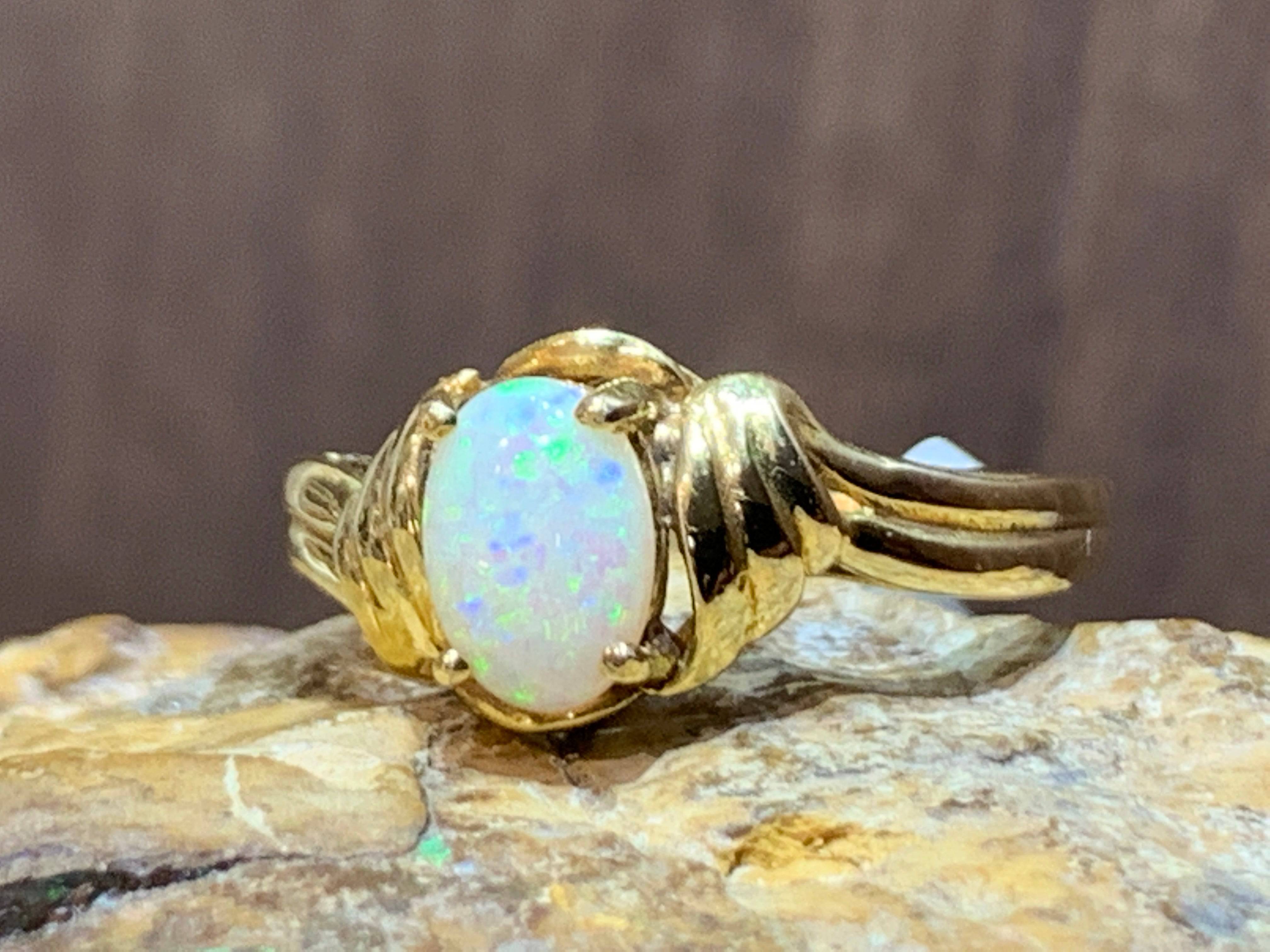 18kt Yellow Gold fancy solitaire Opal ring - Masterpiece Jewellery Opal & Gems Sydney Australia | Online Shop
